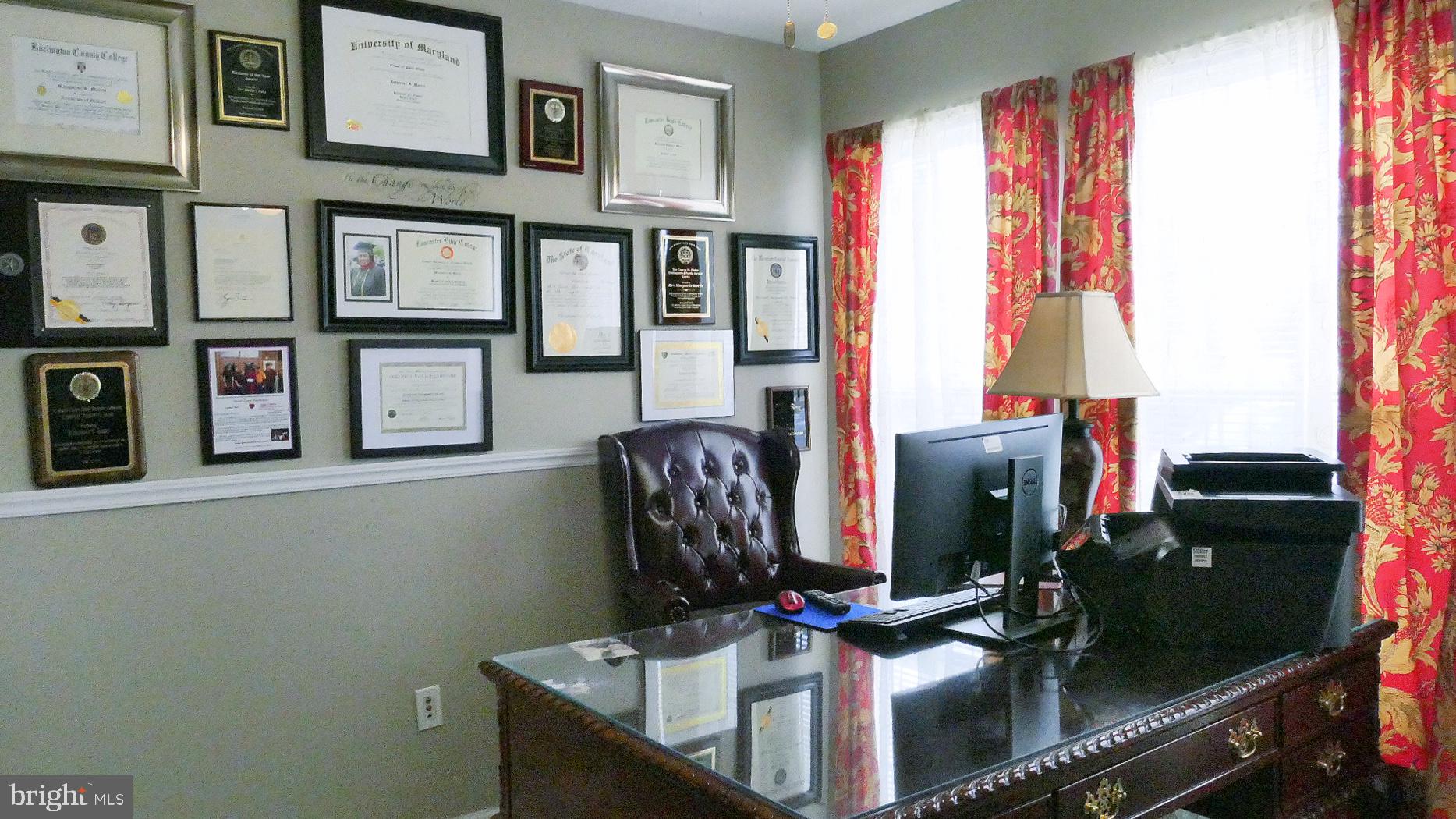 PINEY ORCHARD - Residential