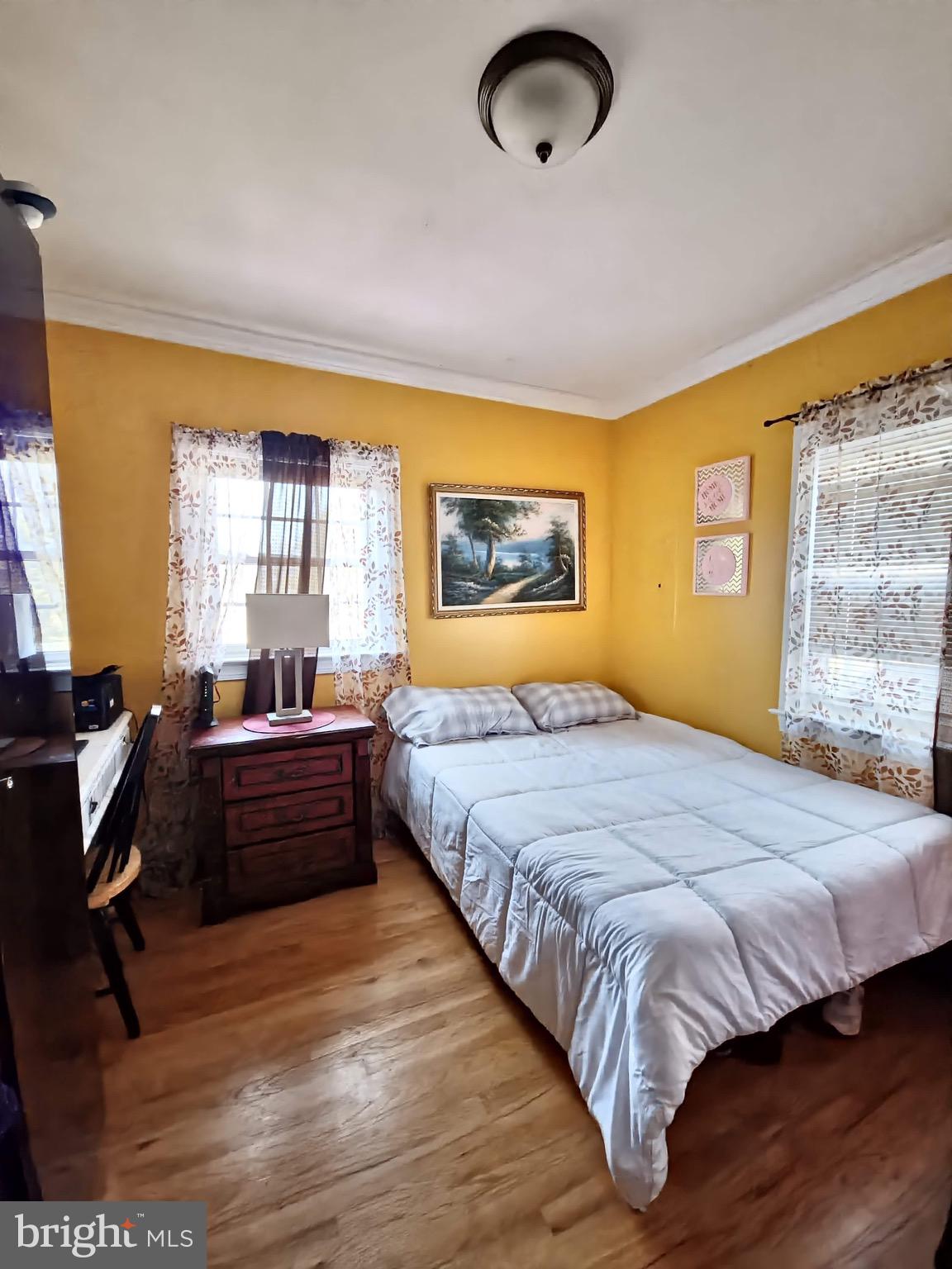 FOXHILLS - Residential