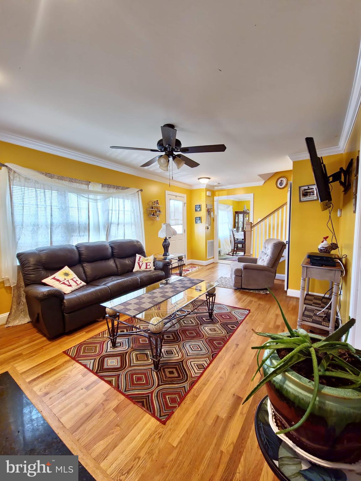 FOXHILLS - Residential