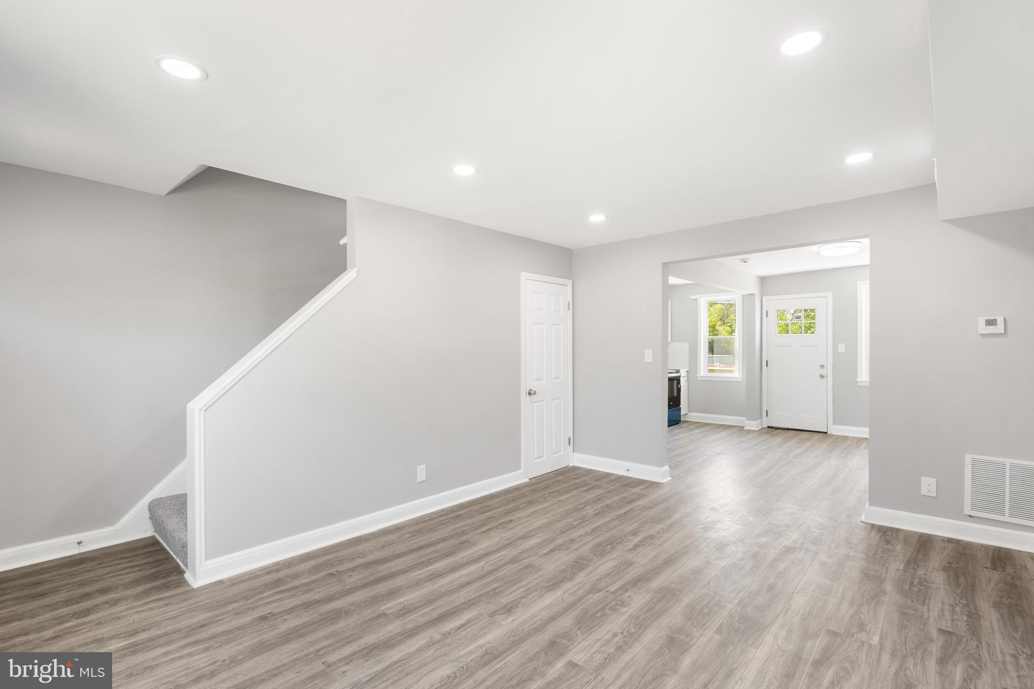 PHILADELPHIA HEIGHTS - Residential