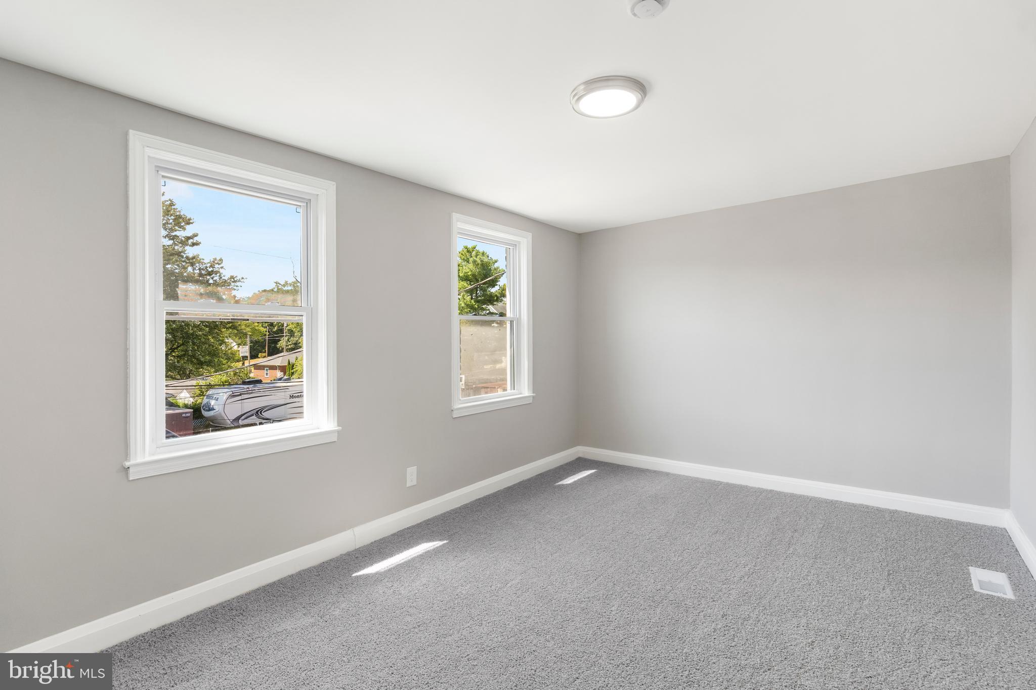 PHILADELPHIA HEIGHTS - Residential