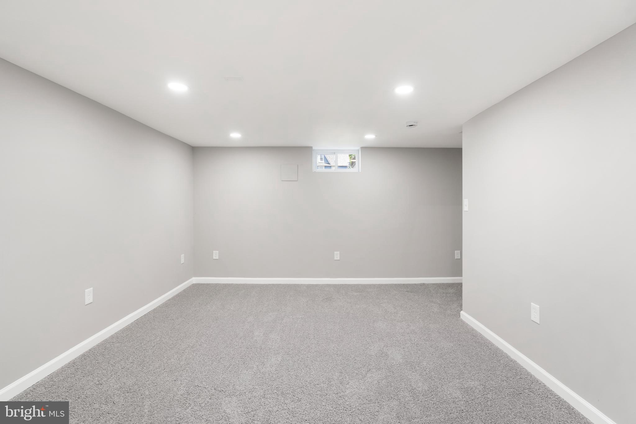 PHILADELPHIA HEIGHTS - Residential