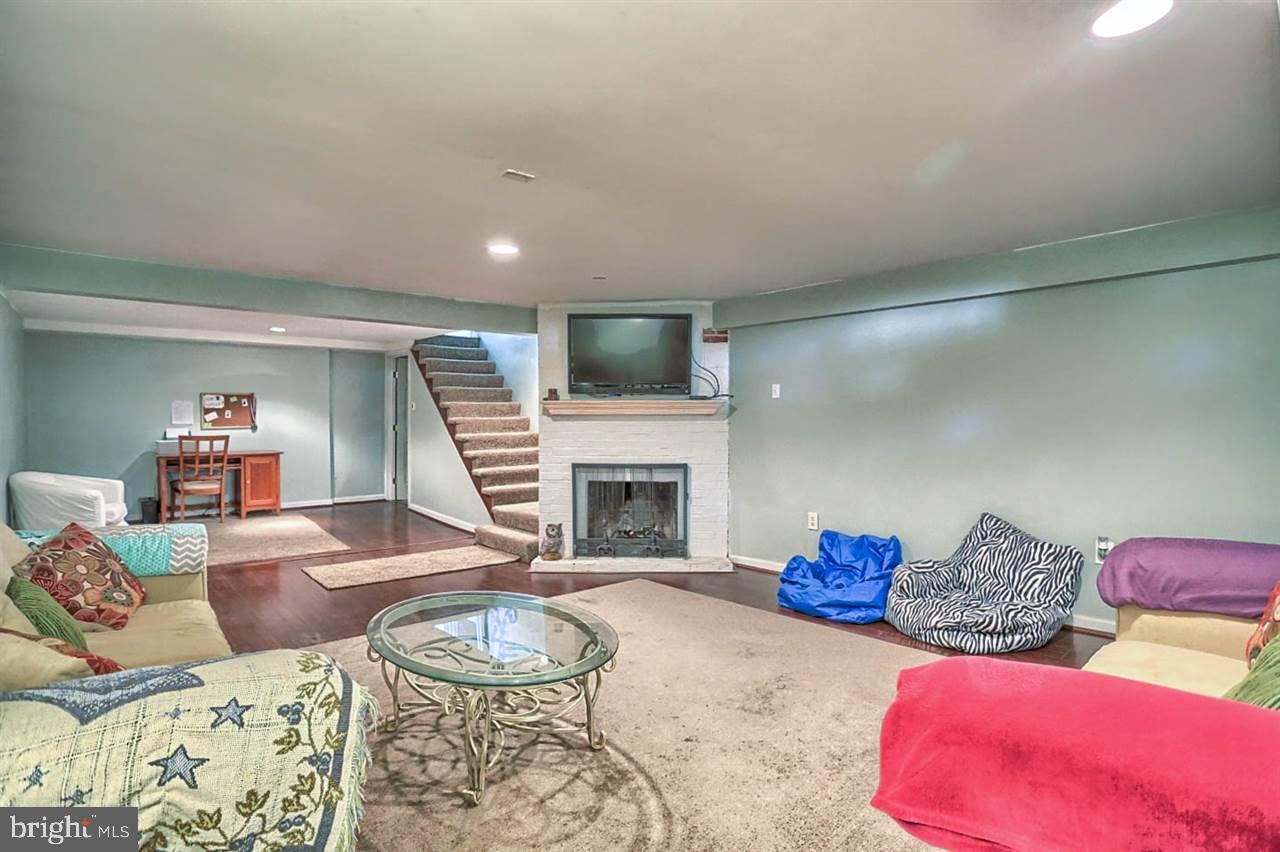 FAYFIELD - Residential