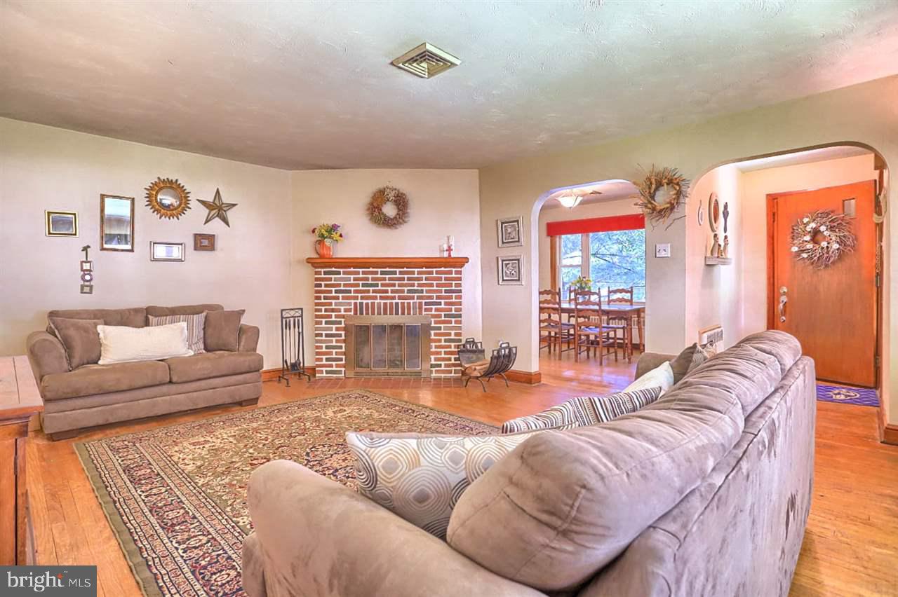 FAYFIELD - Residential