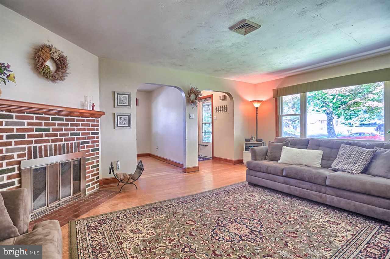 FAYFIELD - Residential