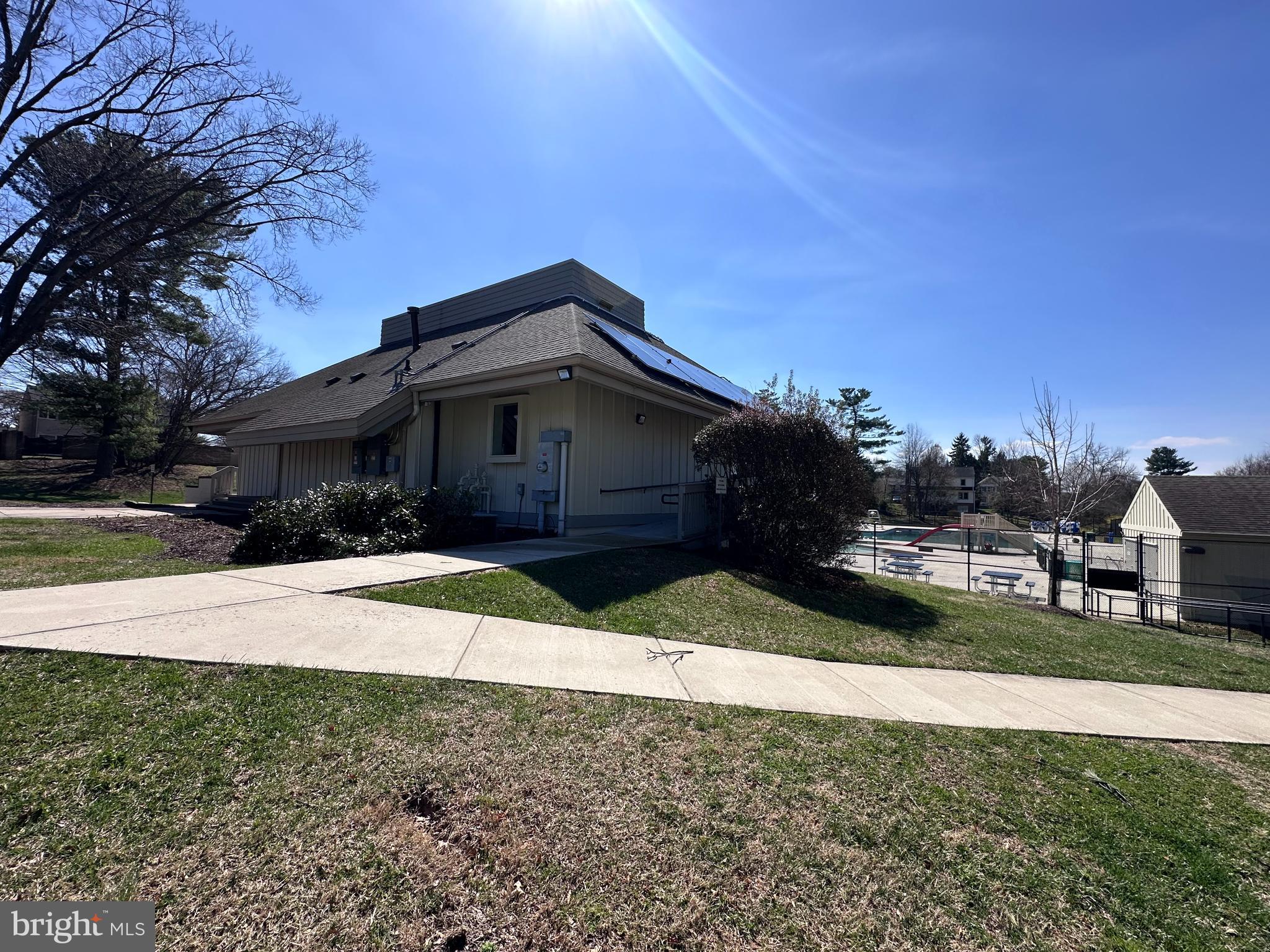 MARYLAND PLACE - Residential