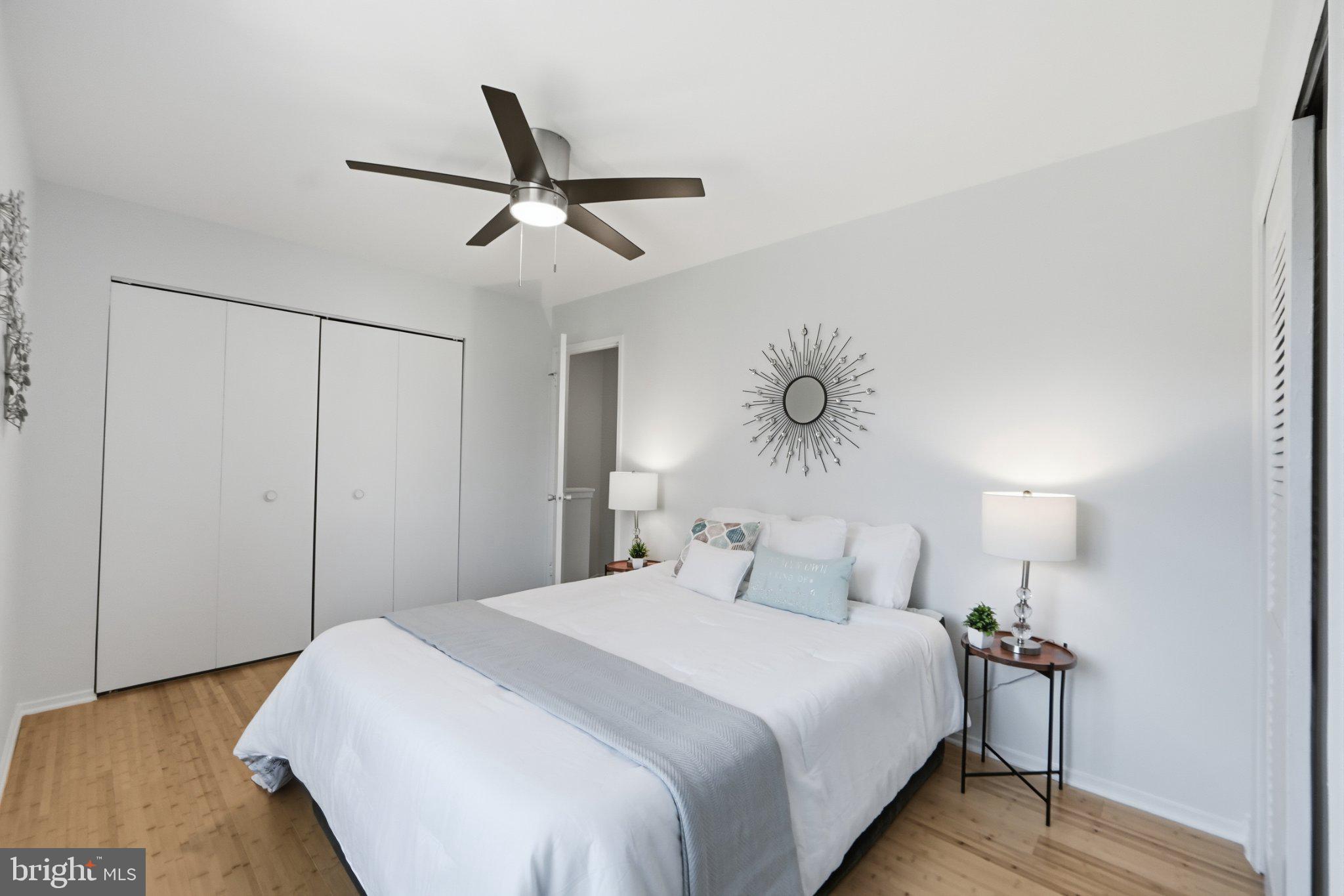 MARYLAND PLACE - Residential