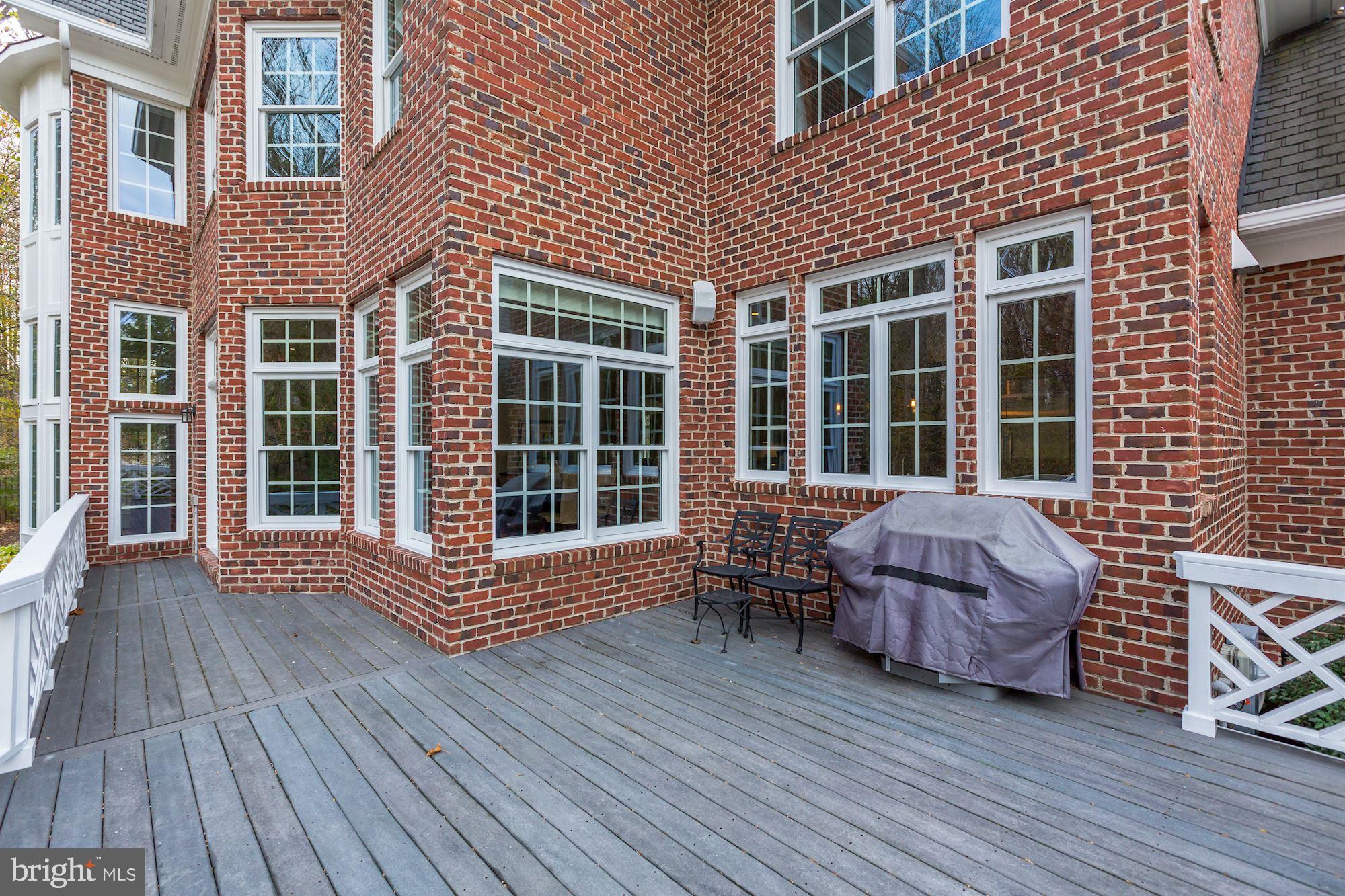 LEIGH MILL ESTATES - Residential