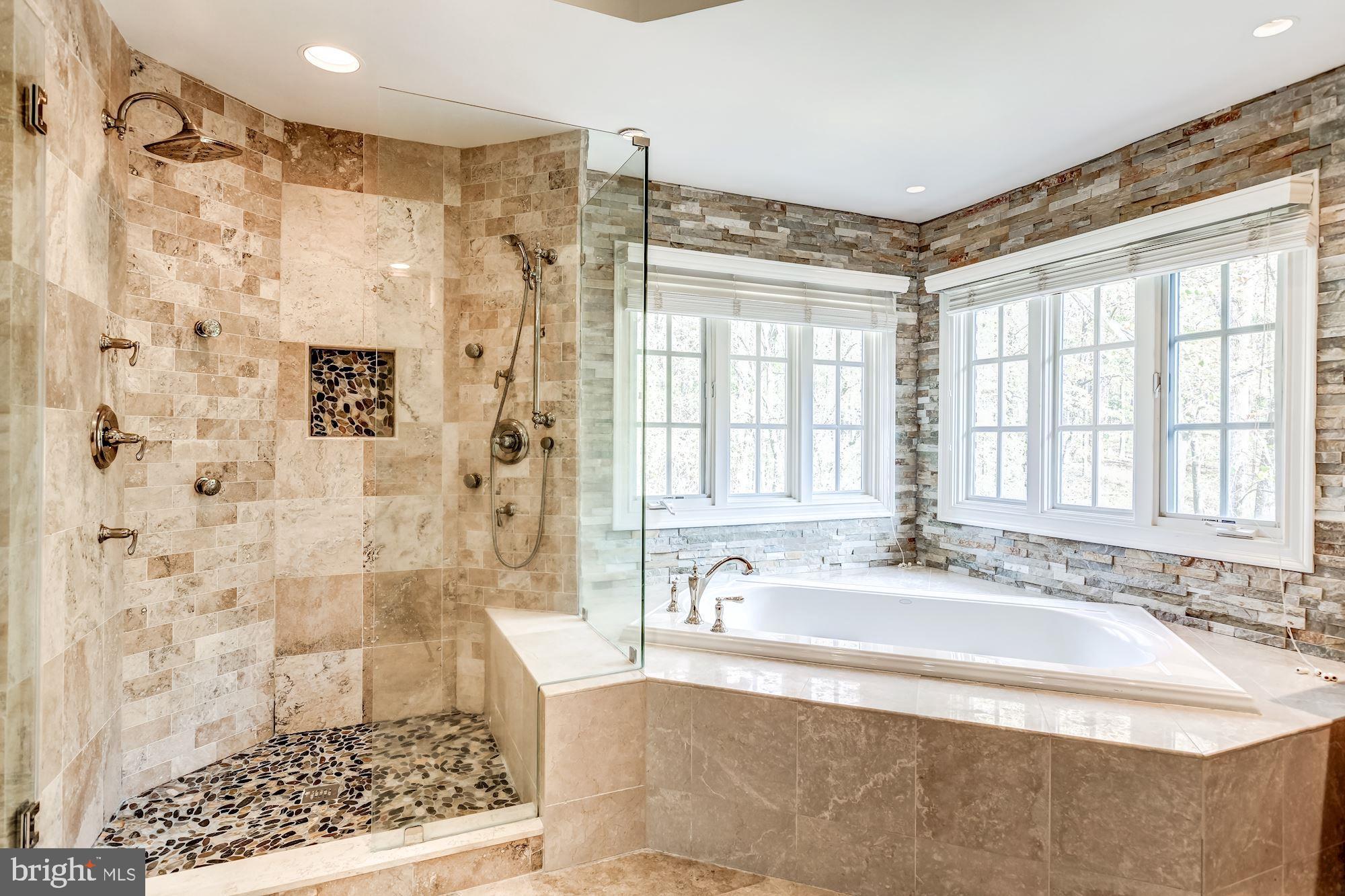 LEIGH MILL ESTATES - Residential