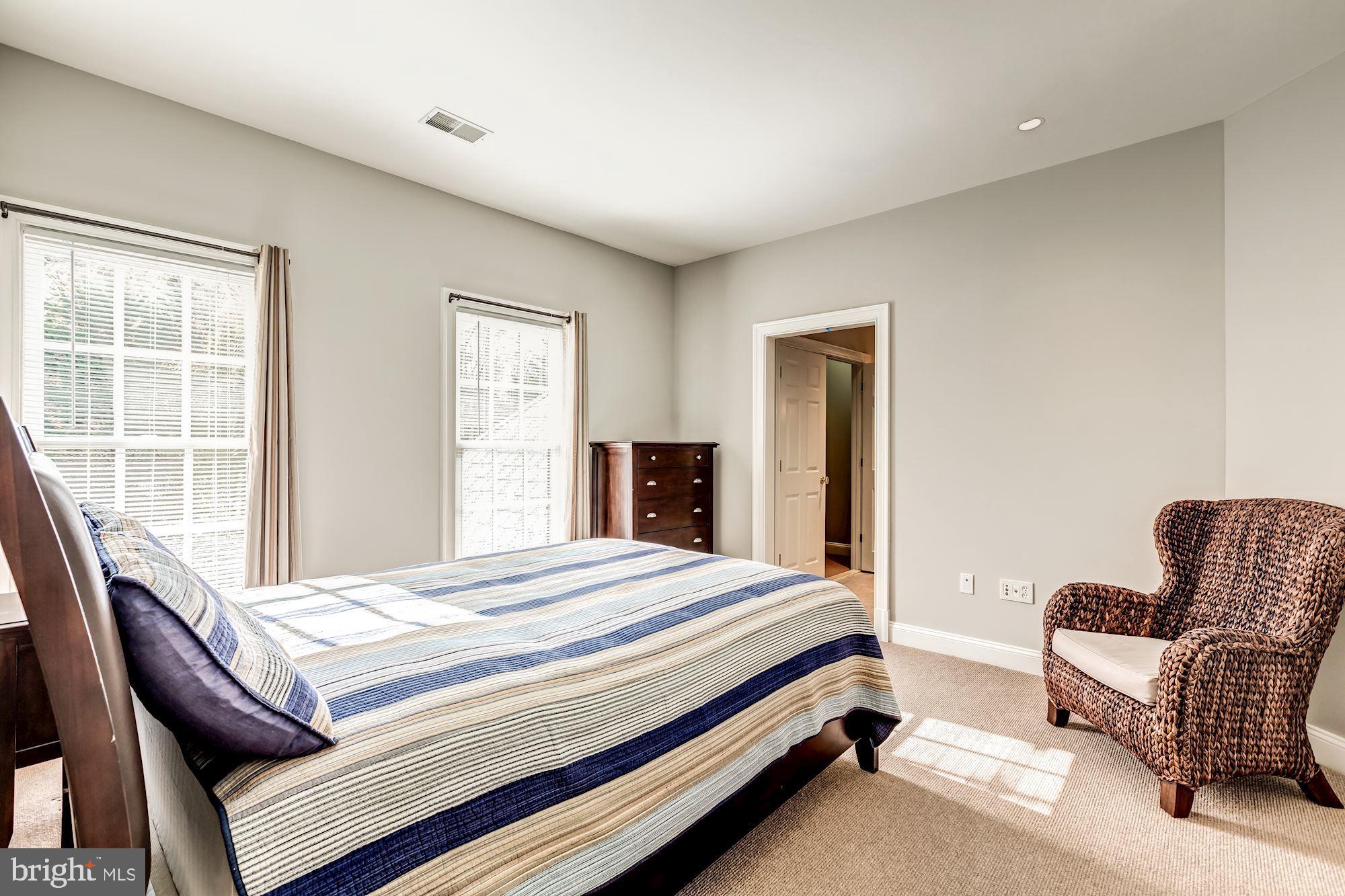 LEIGH MILL ESTATES - Residential