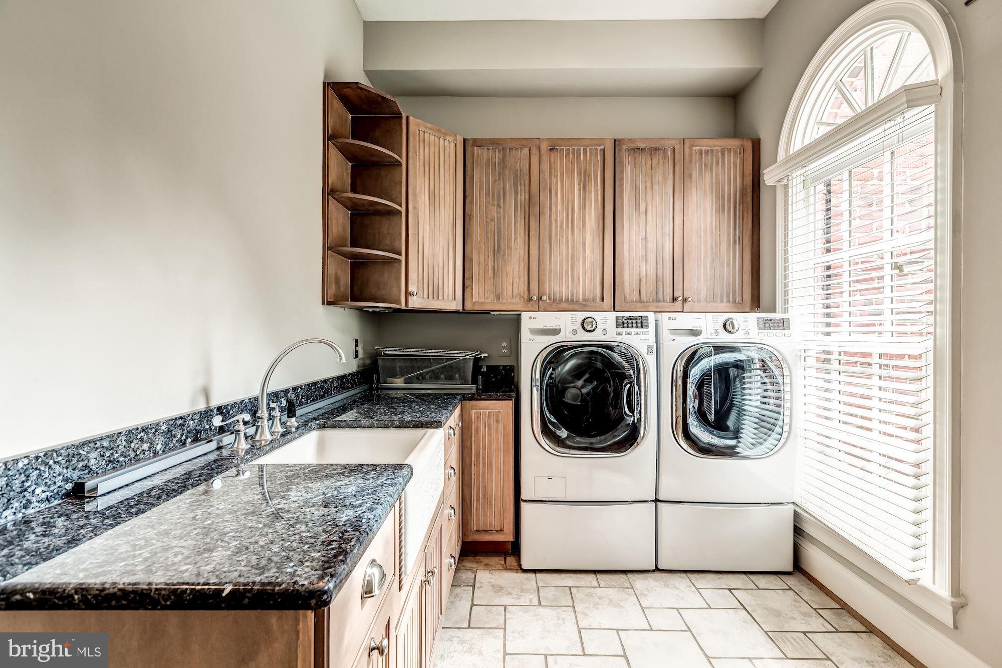 LEIGH MILL ESTATES - Residential