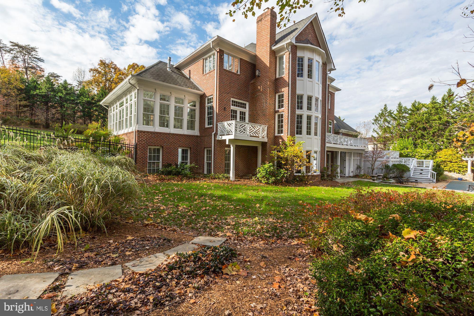 LEIGH MILL ESTATES - Residential