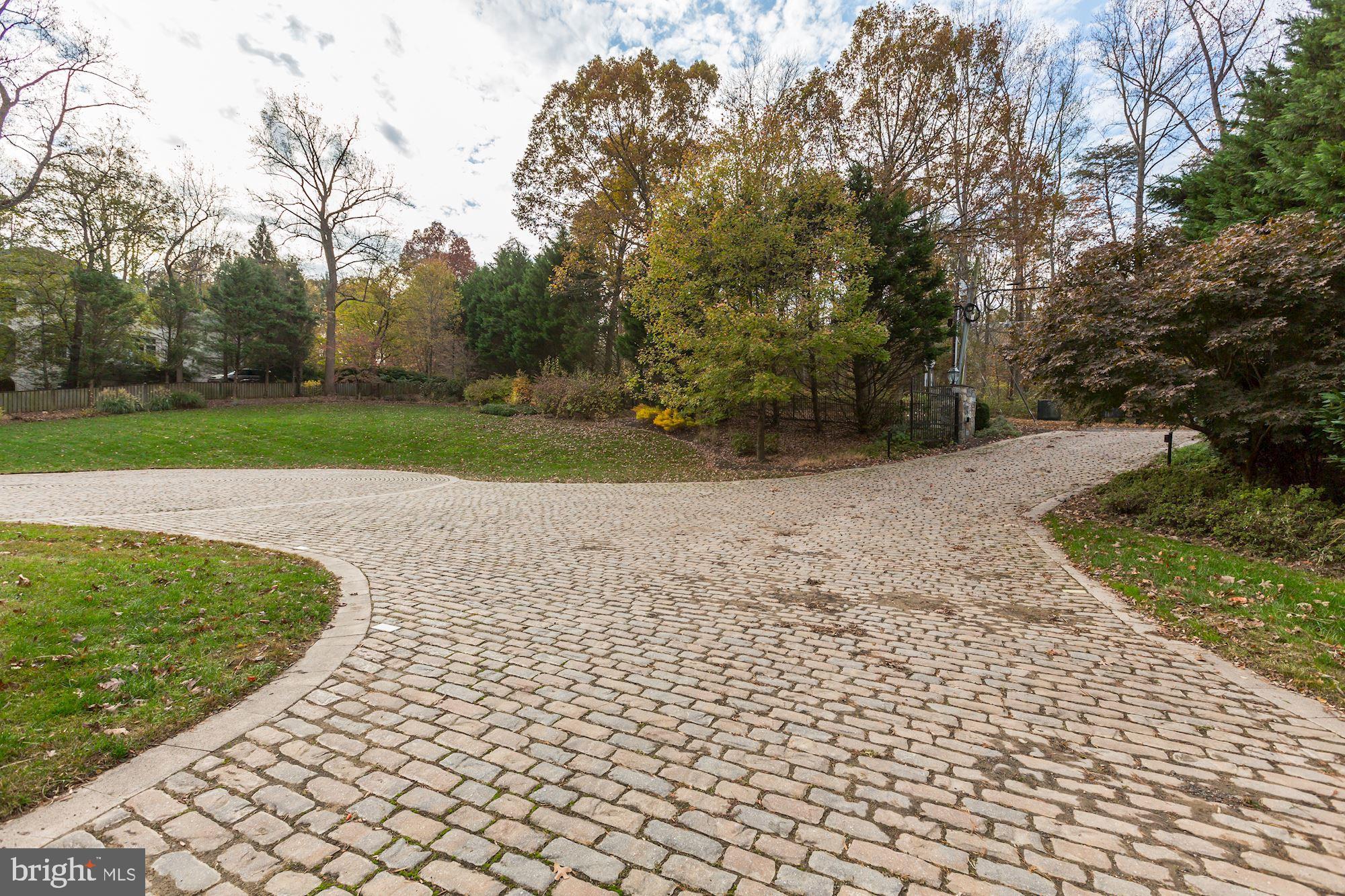 LEIGH MILL ESTATES - Residential