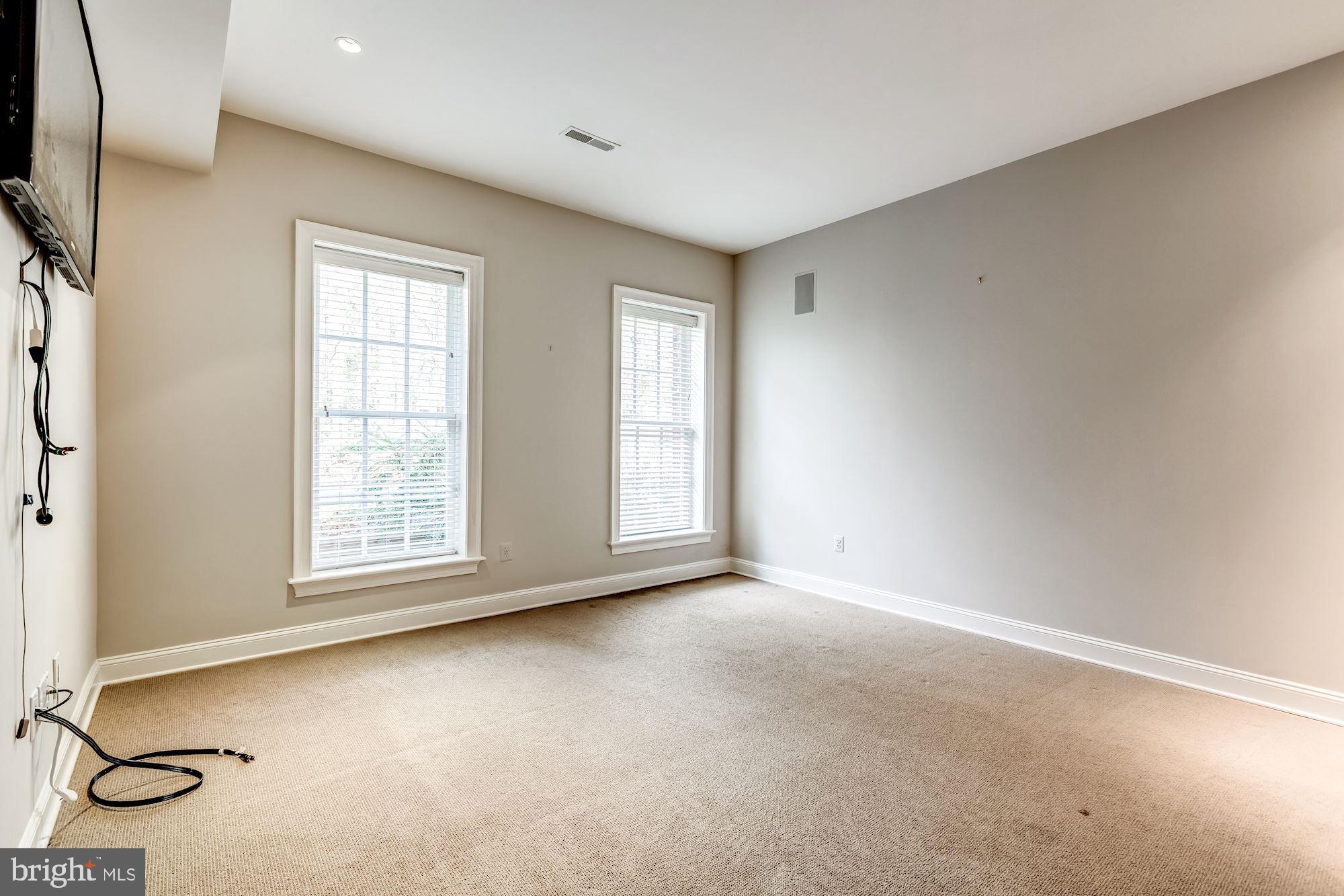 LEIGH MILL ESTATES - Residential