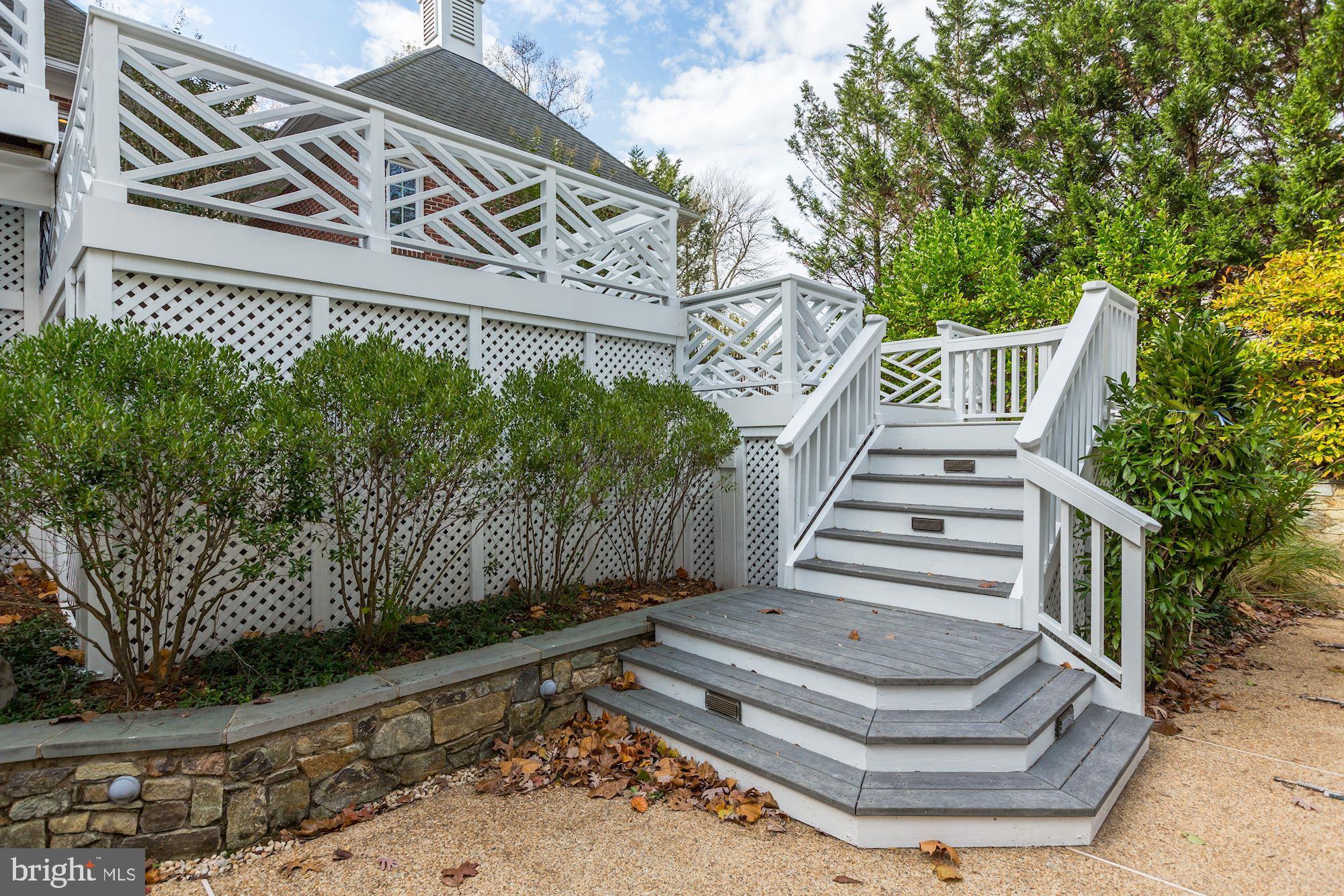 LEIGH MILL ESTATES - Residential