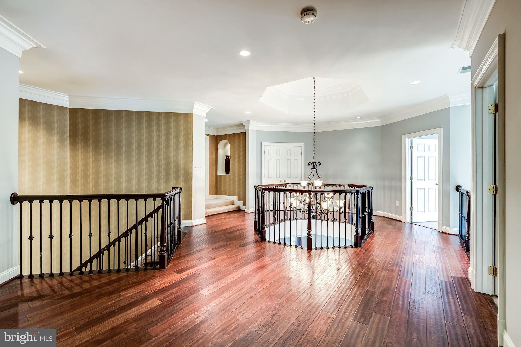 LEIGH MILL ESTATES - Residential