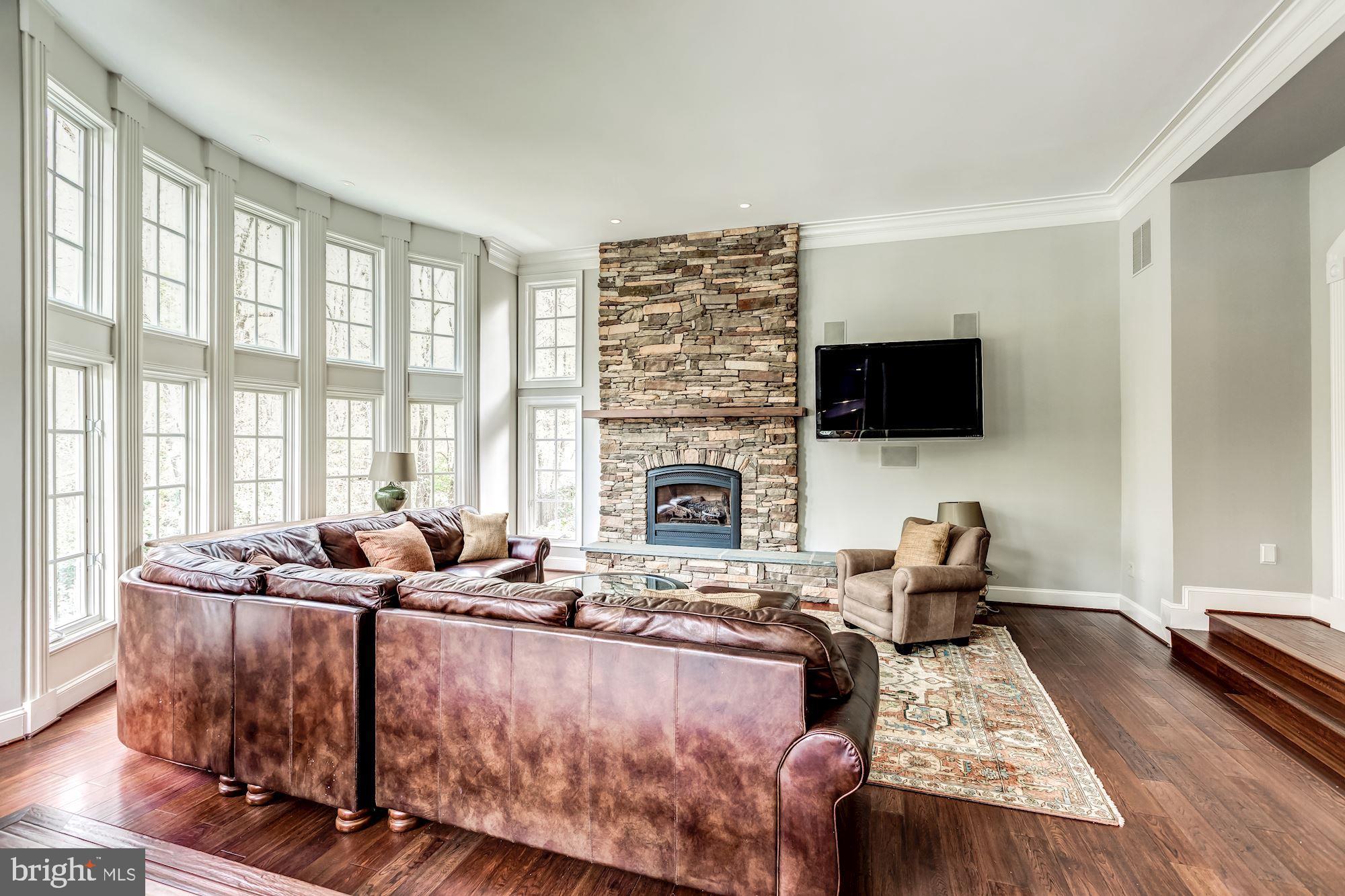 LEIGH MILL ESTATES - Residential