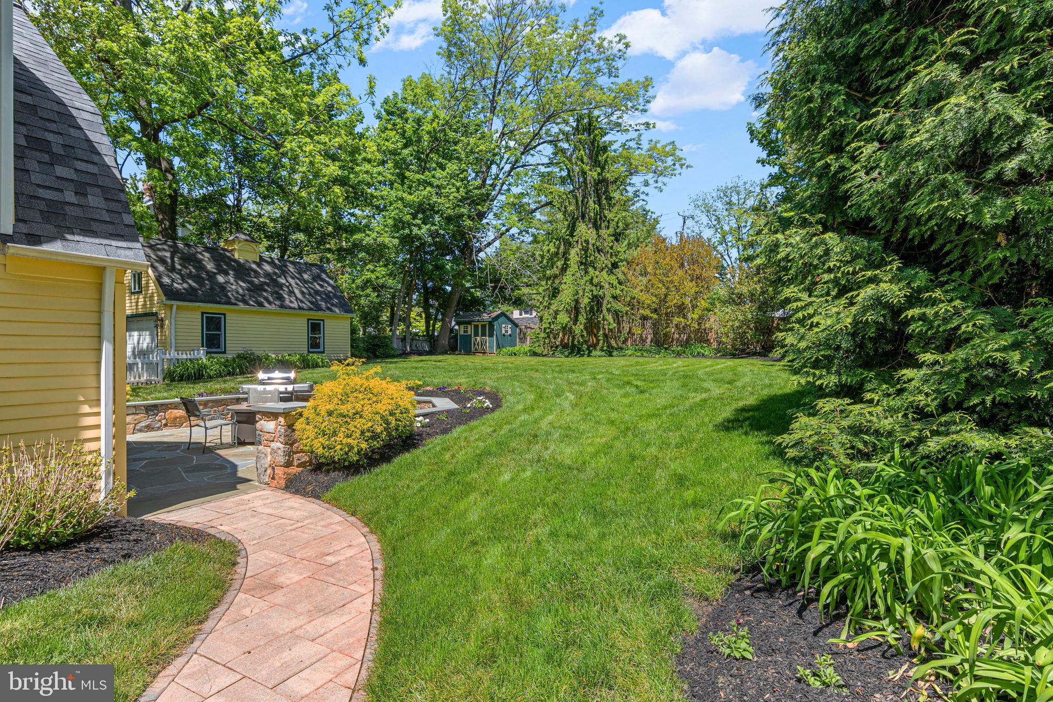 STRAFFORD VILLAGE - Residential