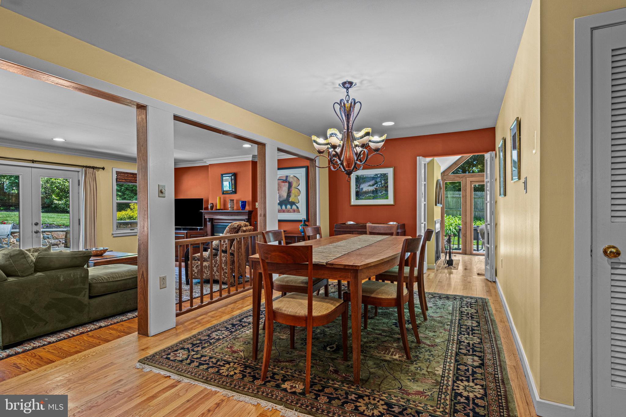 STRAFFORD VILLAGE - Residential