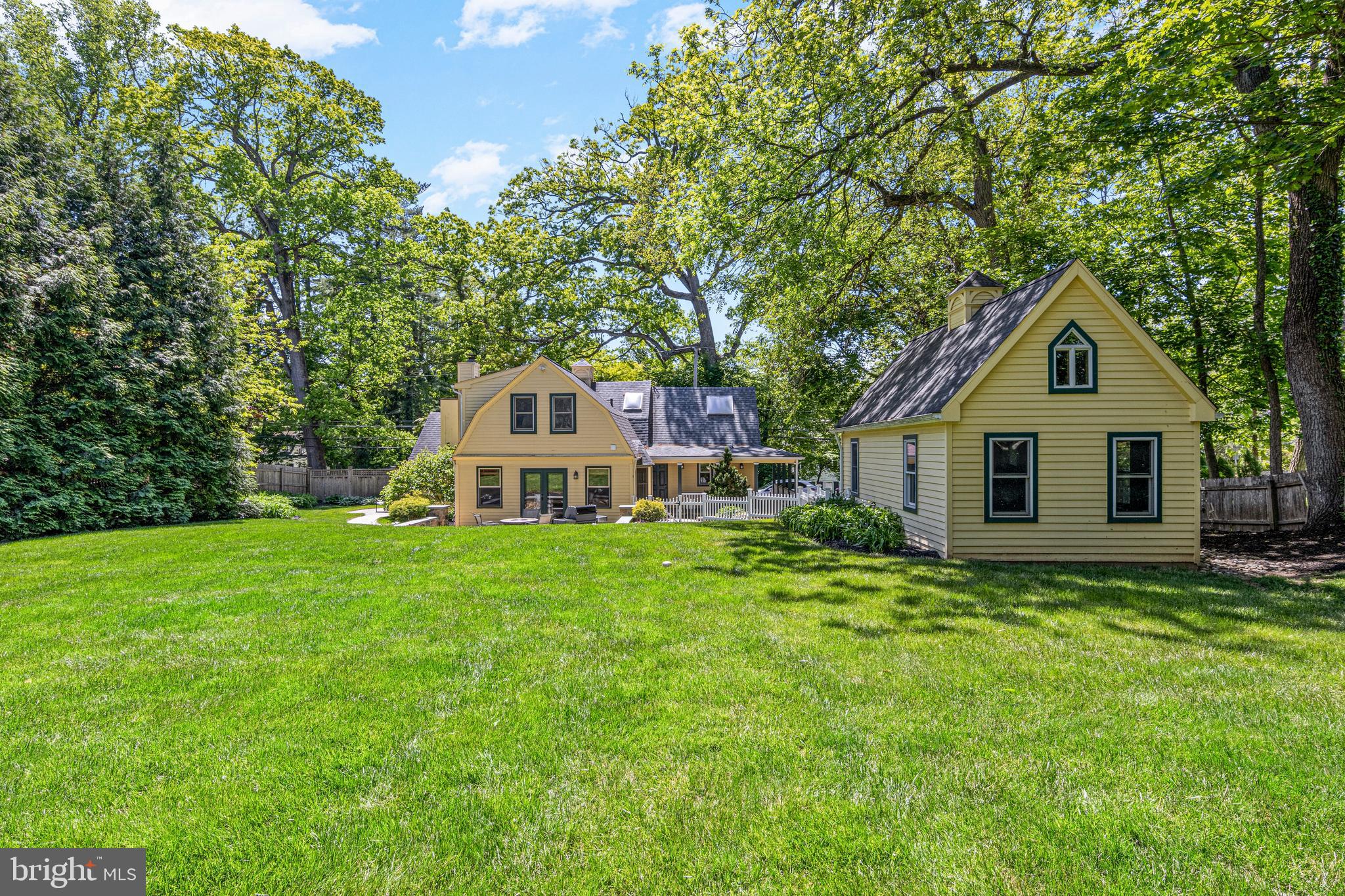 STRAFFORD VILLAGE - Residential