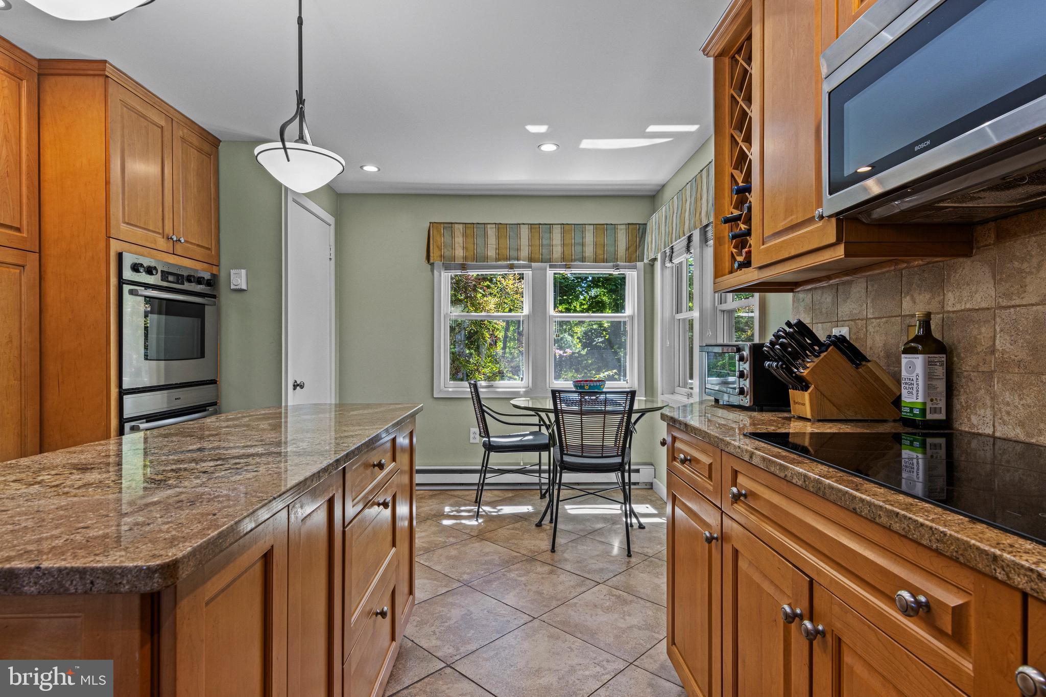 STRAFFORD VILLAGE - Residential