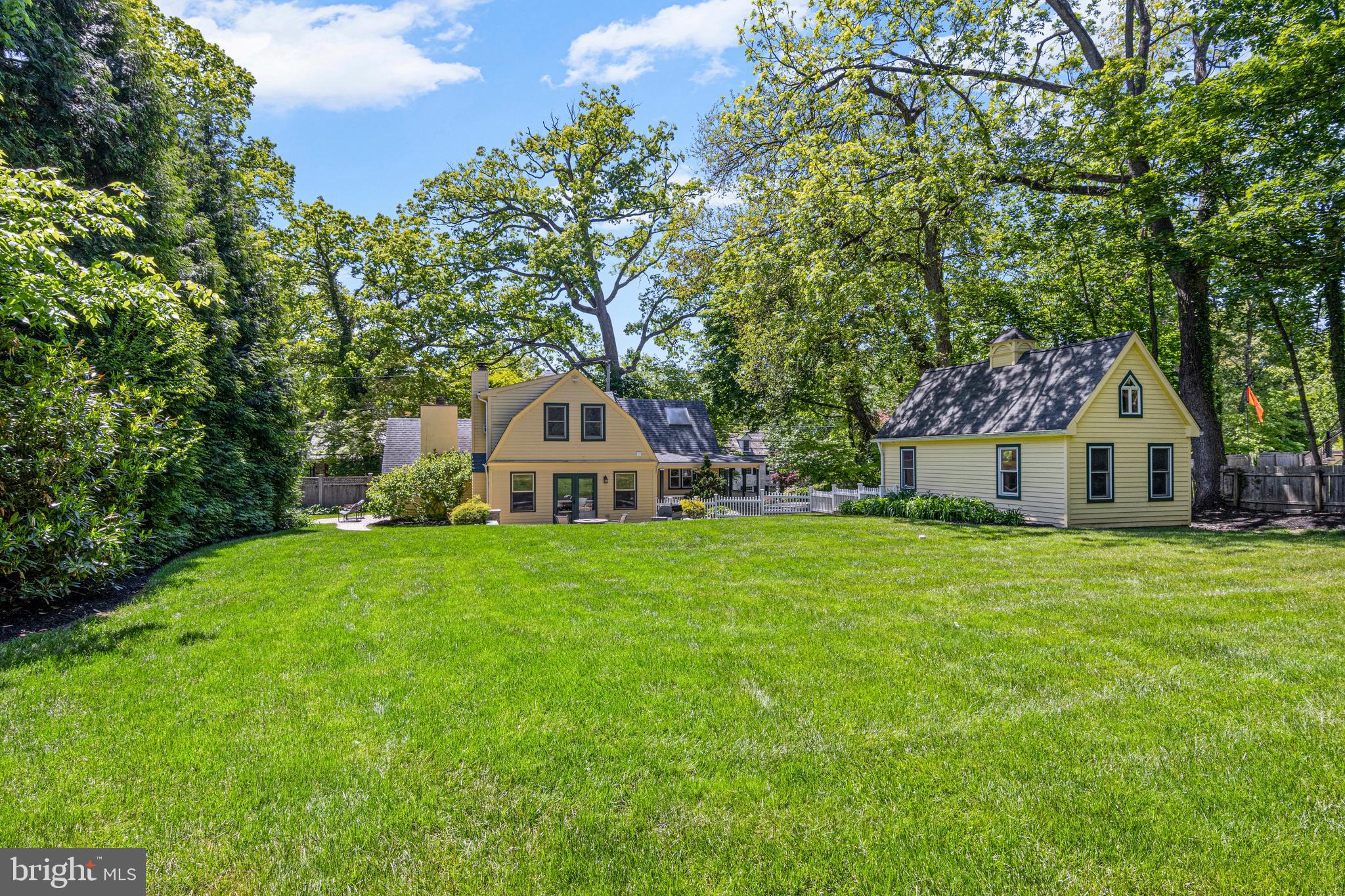 STRAFFORD VILLAGE - Residential