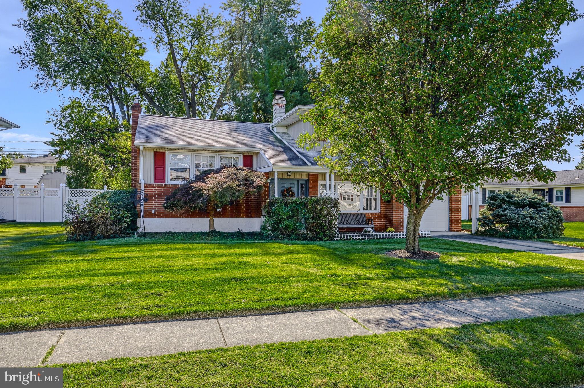 111 CALADIUM LANE