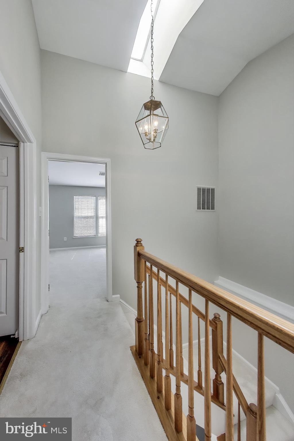 POTOMAC GLEN - Residential Lease