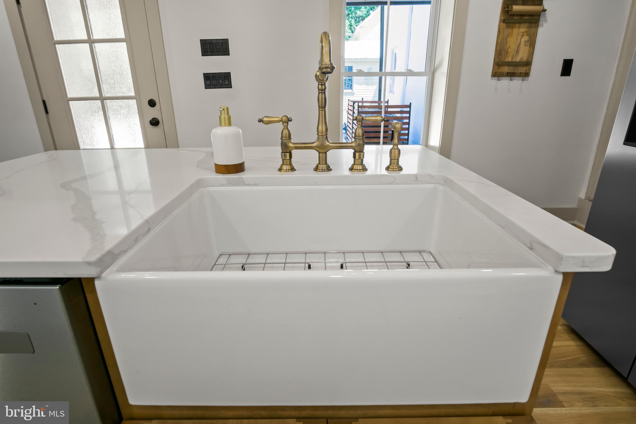 MIDDLEWAY DISTRICT - Residential