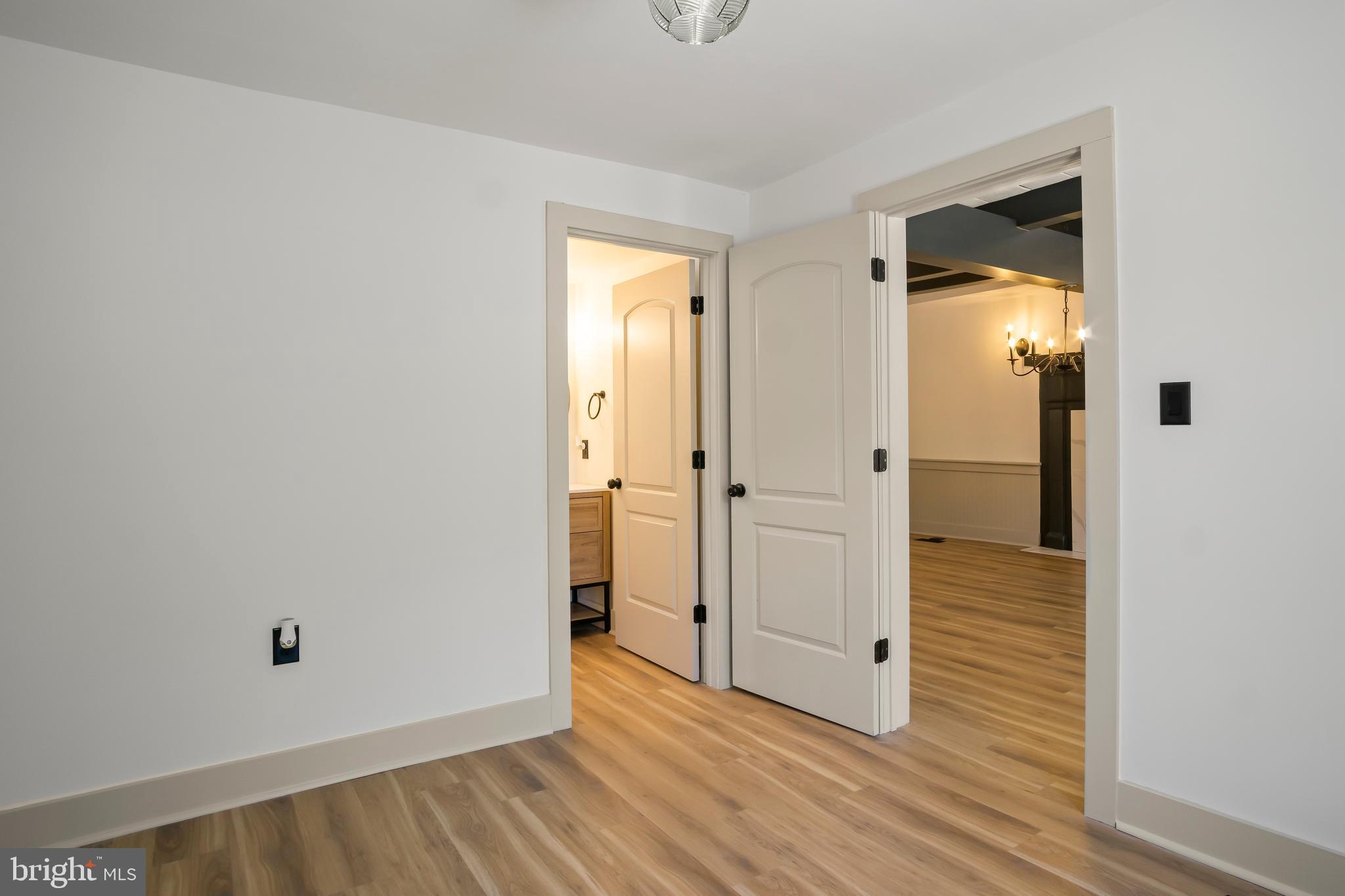 MIDDLEWAY DISTRICT - Residential