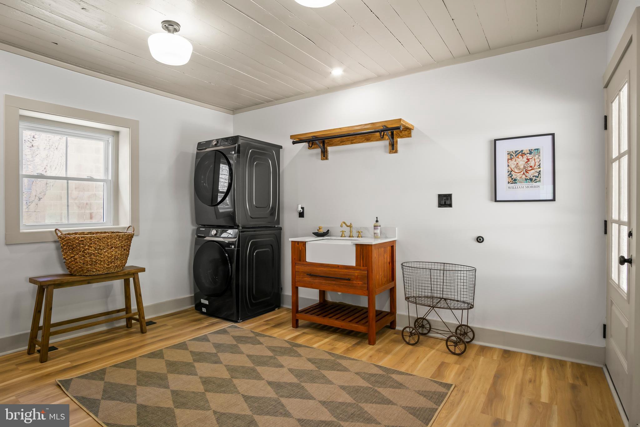 MIDDLEWAY DISTRICT - Residential