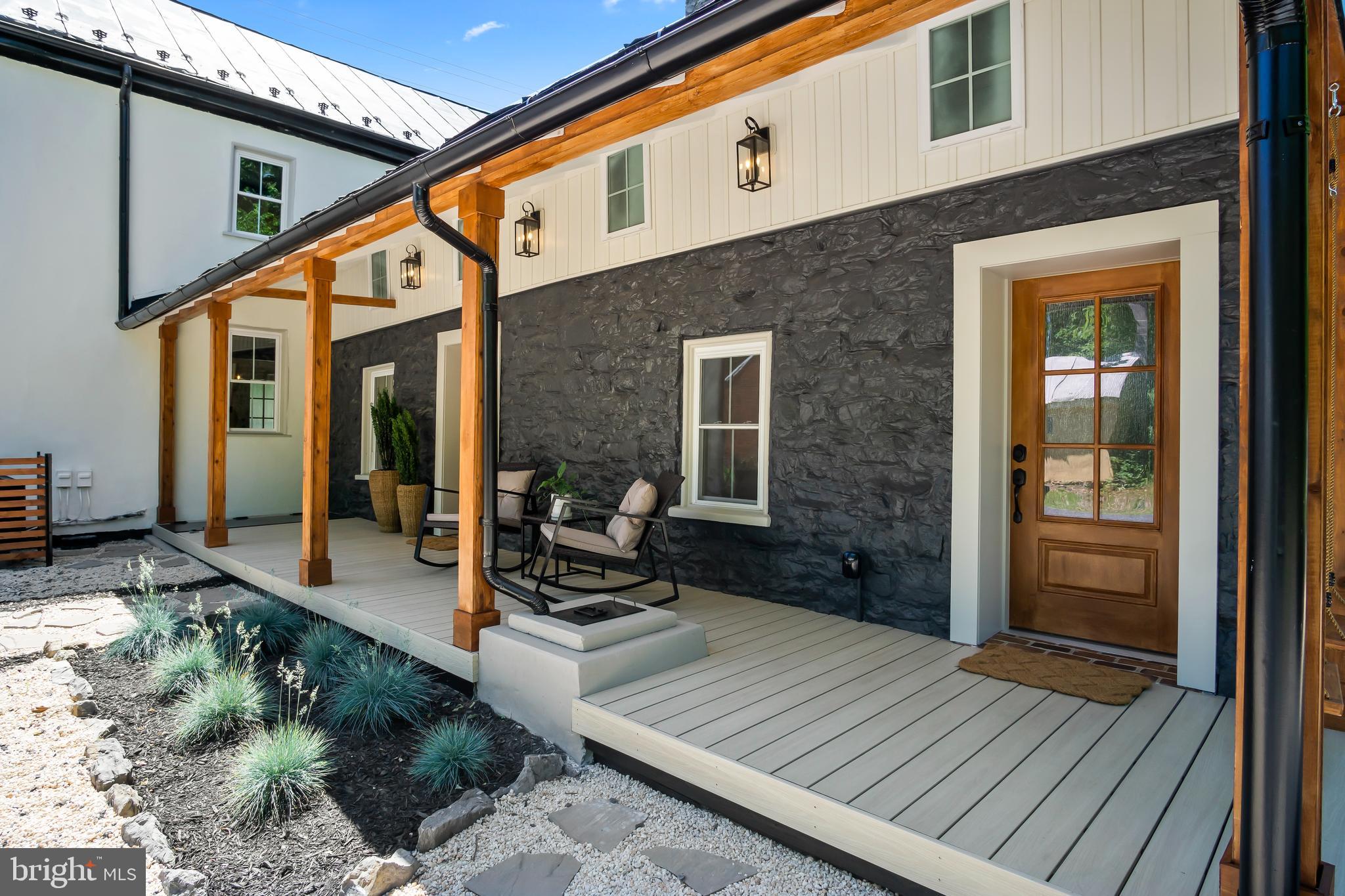 MIDDLEWAY DISTRICT - Residential