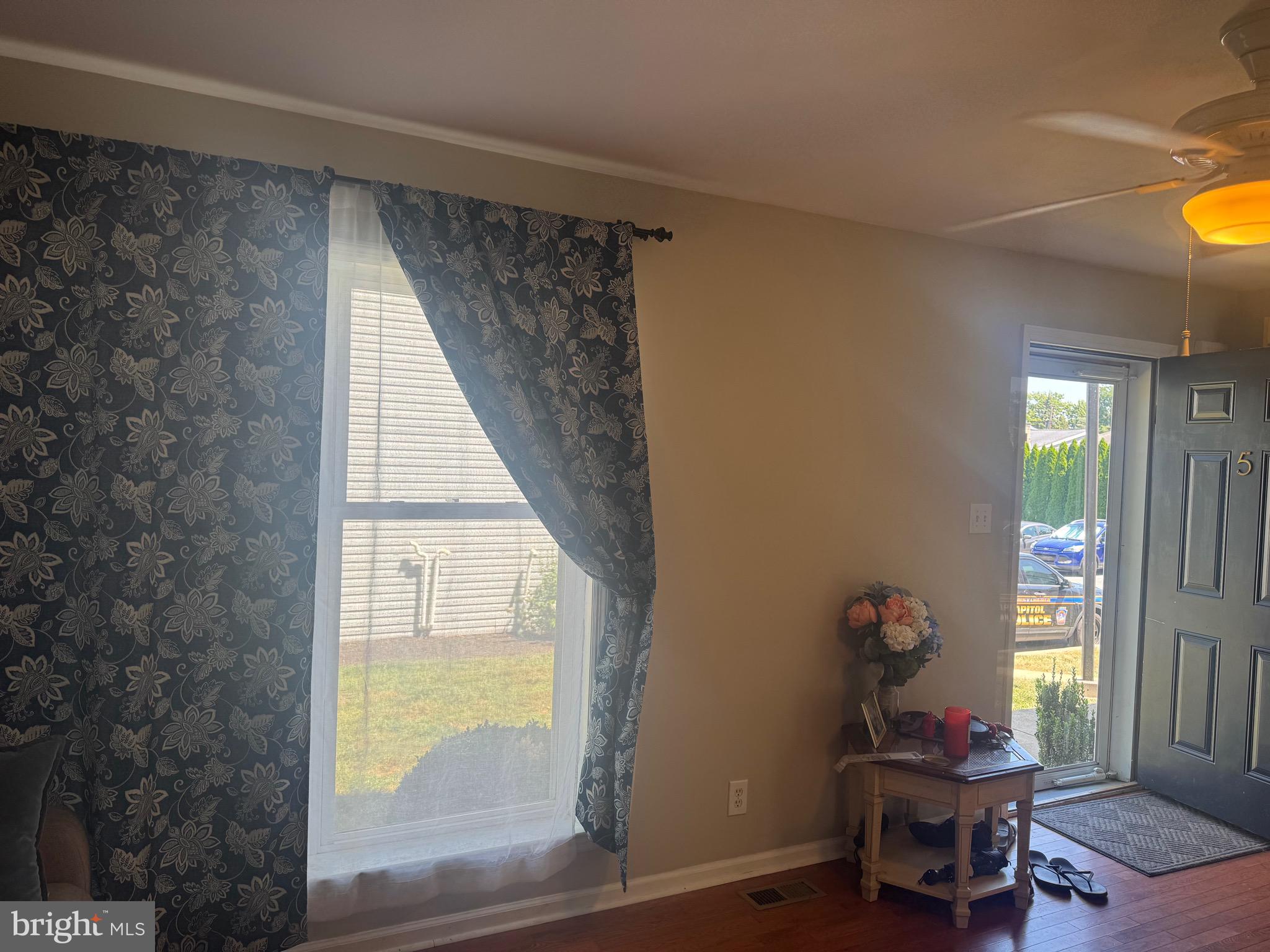 1102 MARKET STREET 5
