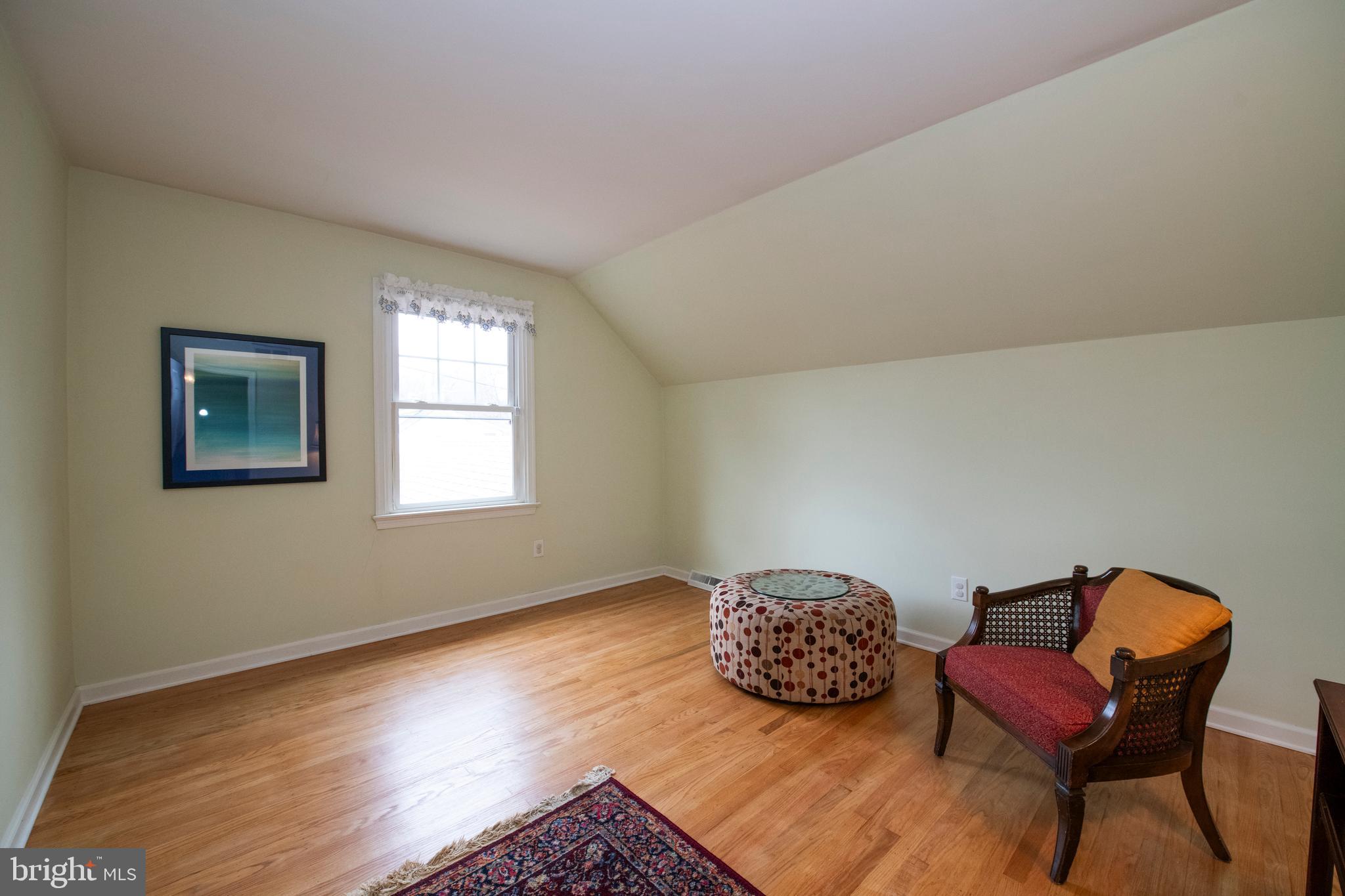 MEADOWBROOK - Residential