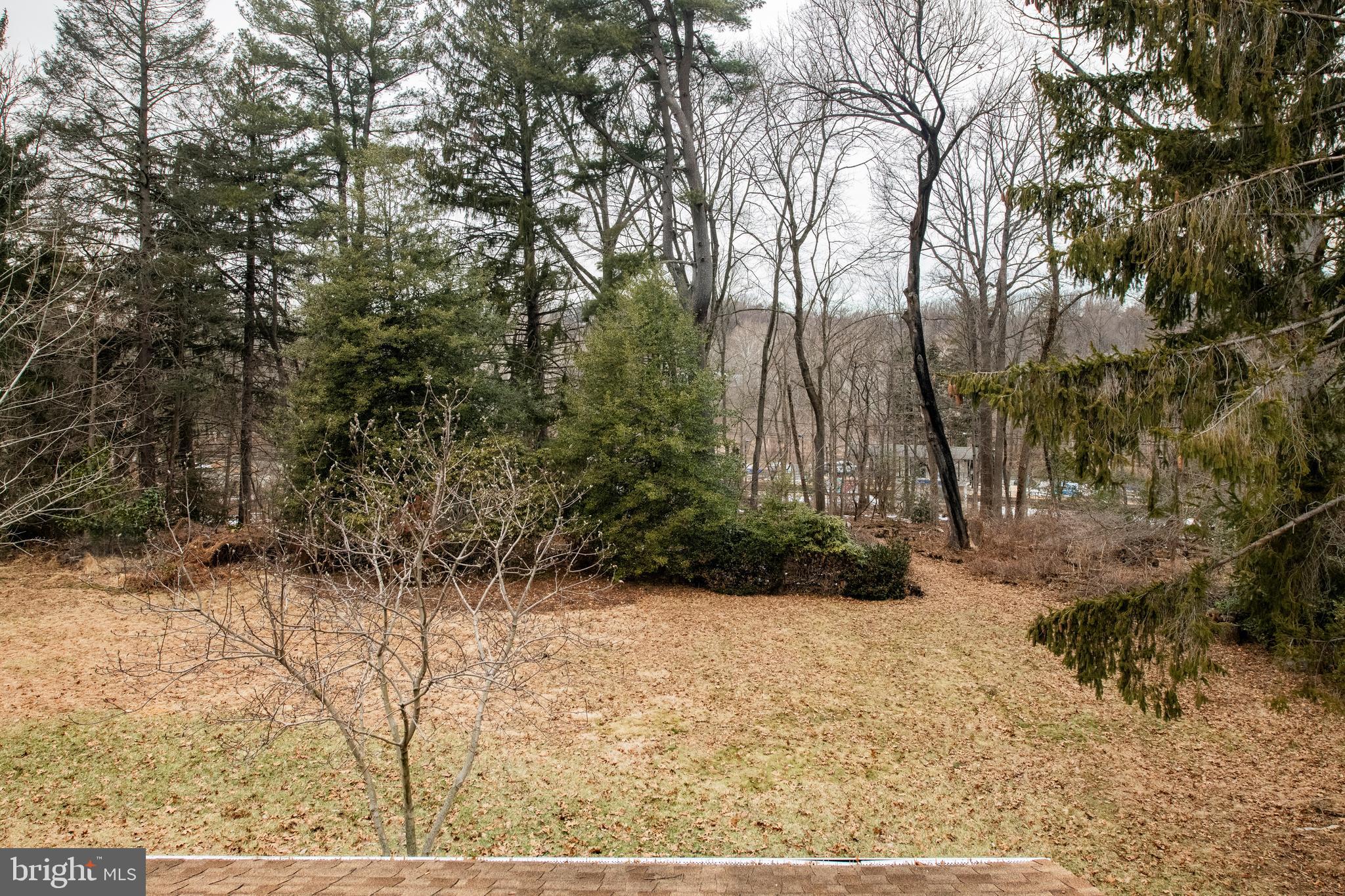 MEADOWBROOK - Residential