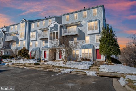 11712 TOLSON PLACE 304 WOODBRIDGE VA 22192