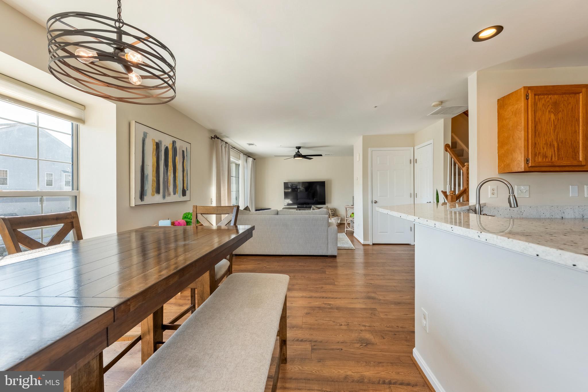 LAKE RIDGE POINTE CONDO - Residential