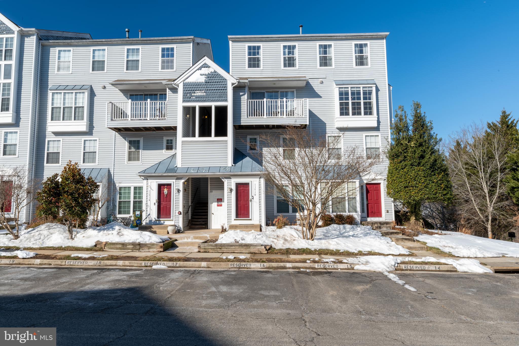 LAKE RIDGE POINTE CONDO - Residential