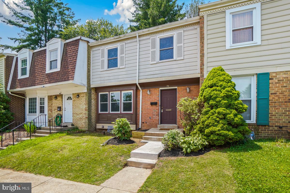 Ultra Spacious, Light, Bright & Spacious Renovated Townhome - Rare 4 Bedrooms and 2 Baths on Upper Level!
Main Level features Wide-Plank Floors, Renovated Kitchen with Modern Cabinetry, Granite and Stainless Appliances, Leading to the Breakfast Room. Main Level Continues to the Living and Dining Rooms, Opening to the Fully Fenced, Private Yard!
Upper Level features Four Generously-Sized Bedrooms and Two Renovated Baths with Custom Tile and Modern Vanities.
Finished Lower Level includes Rec Room, Powder Room, and Plenty of Storage.
A handy storage shed provides additional space for all your outdoor gear. Nature lovers will appreciate being just steps from Seneca Creek State Park, with its picturesque lake and scenic trails offering endless opportunities for hiking, biking, and outdoor exploration. Enjoy quick access to I-270, major commuter routes, and the MARC train station, with shopping, dining, and entertainment just minutes away. Don’t miss your chance to own this exceptional, move-in-ready home, and perfectly timed for summer fun at the community swimming pool! Recent updates include: water heater in 2025, HVAC in 2024 and bathrooms in 2023. Brand new roof with 35 year architectural shingles (2025)!