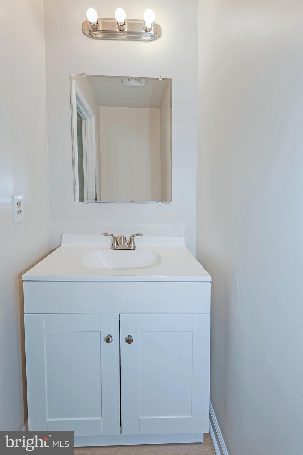 CLOVERLEAF TOWNHOUSES - Residential