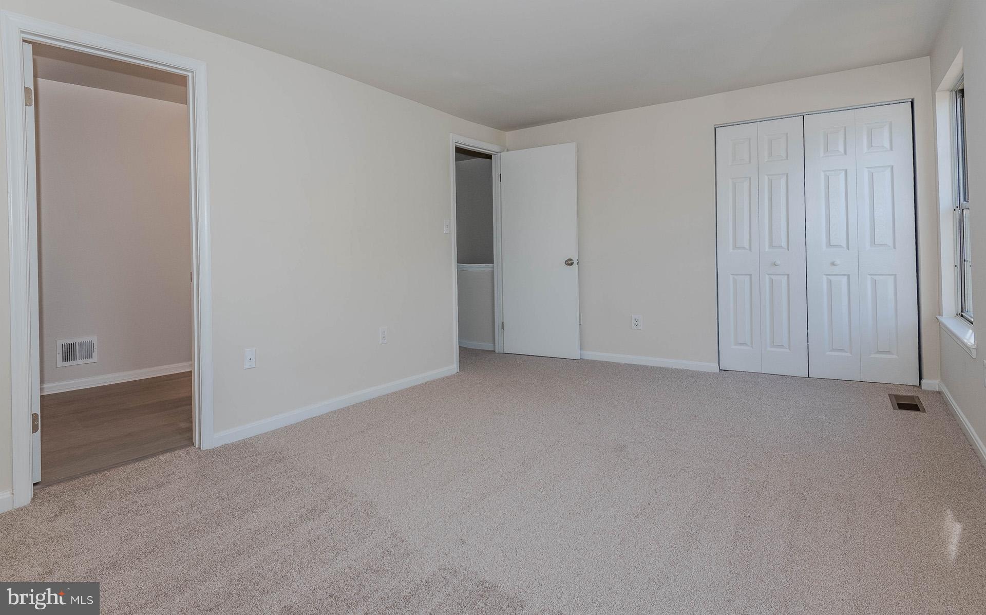 CLOVERLEAF TOWNHOUSES - Residential