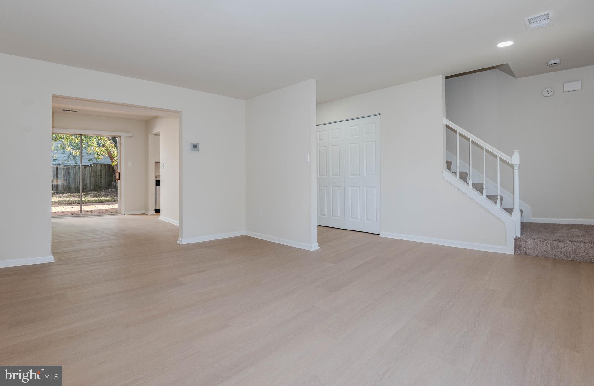 CLOVERLEAF TOWNHOUSES - Residential