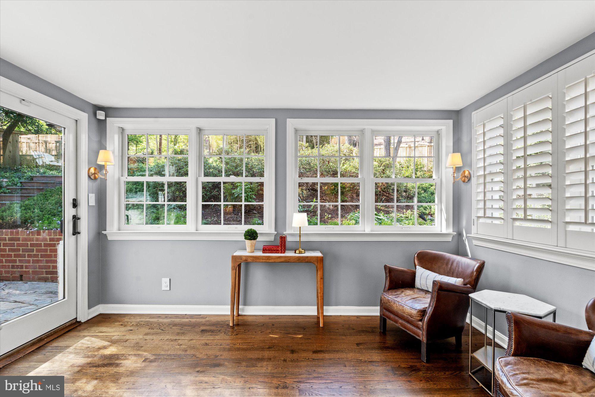 BEVERLEY HILLS - Residential