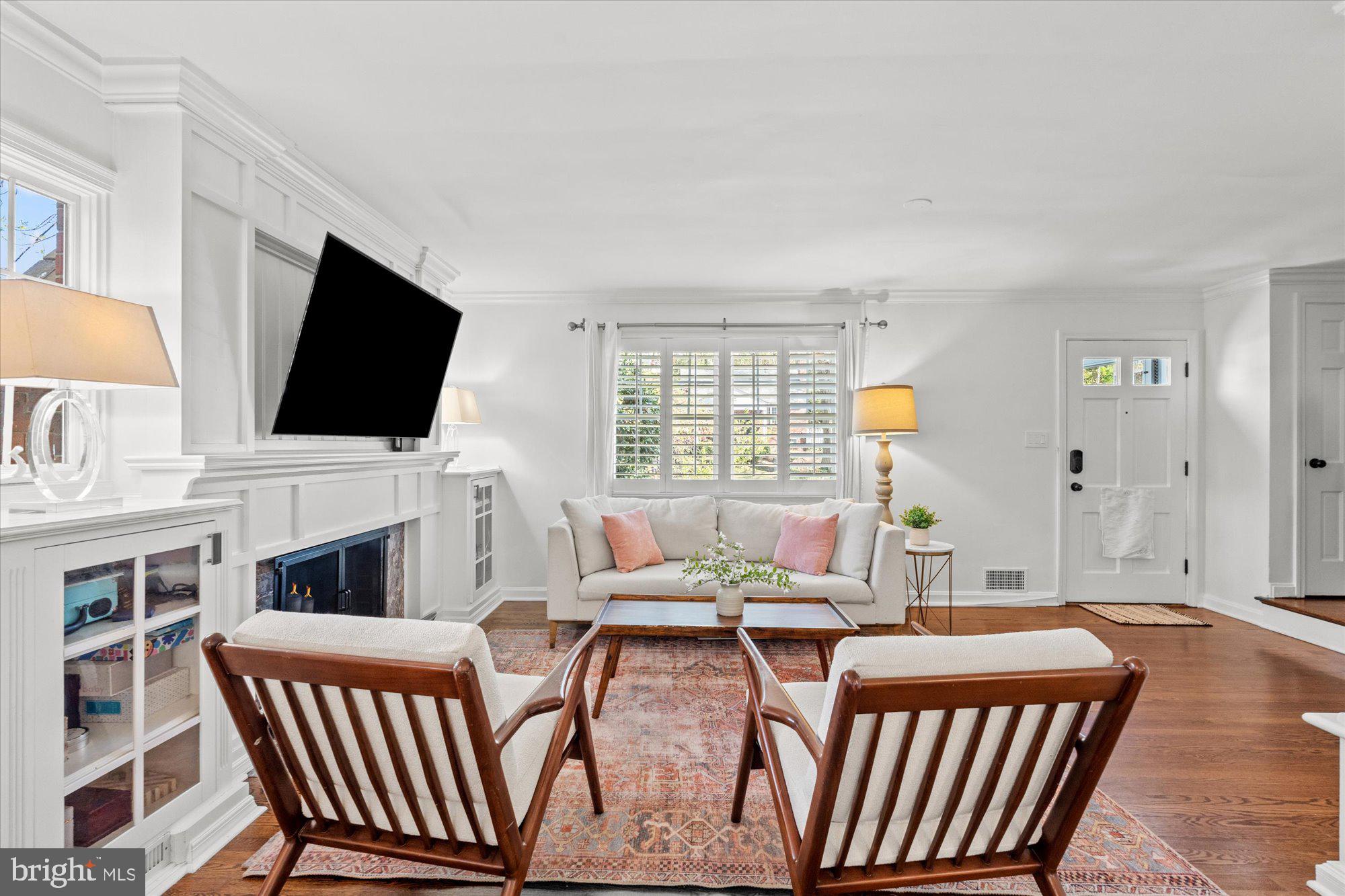 BEVERLEY HILLS - Residential