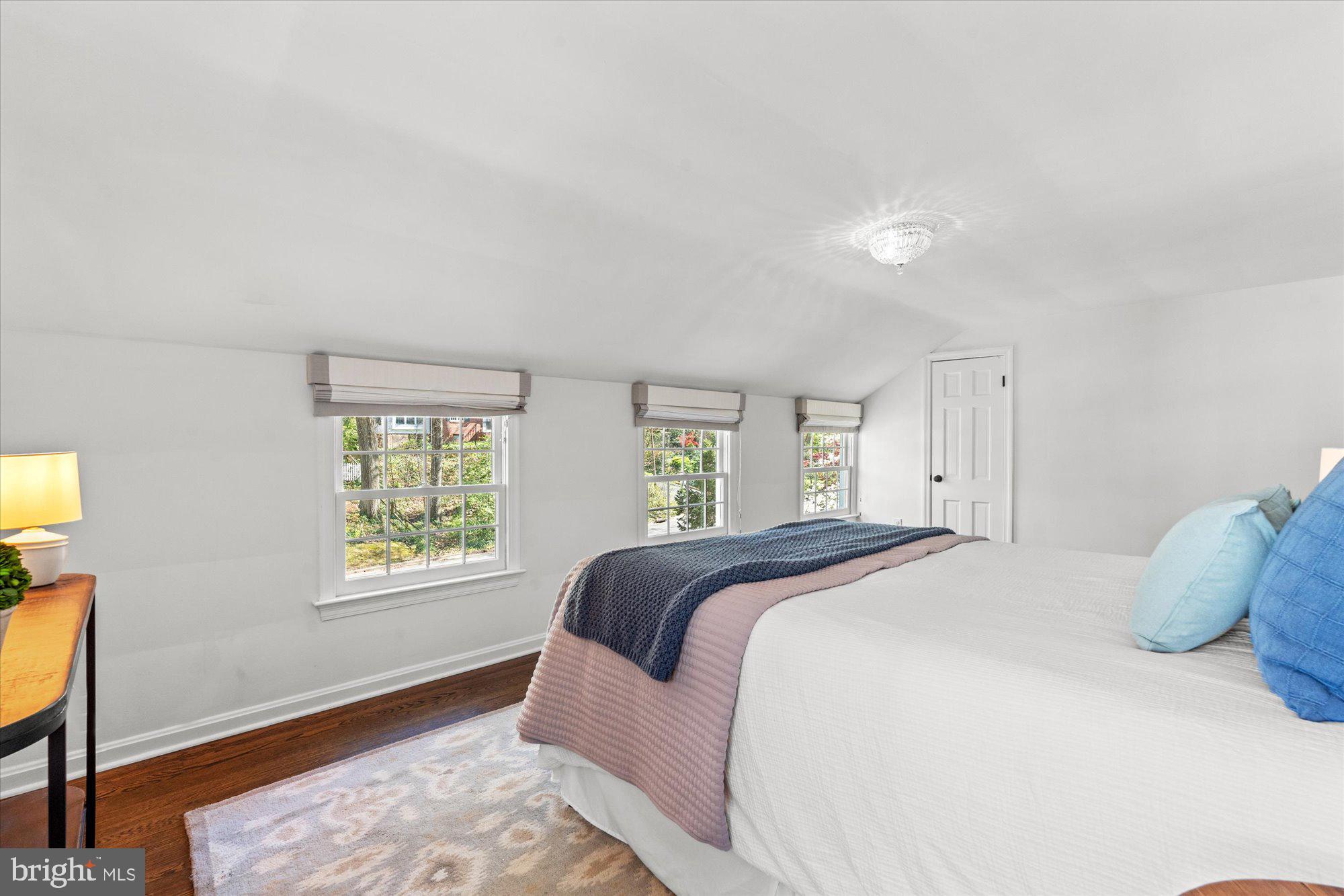 BEVERLEY HILLS - Residential