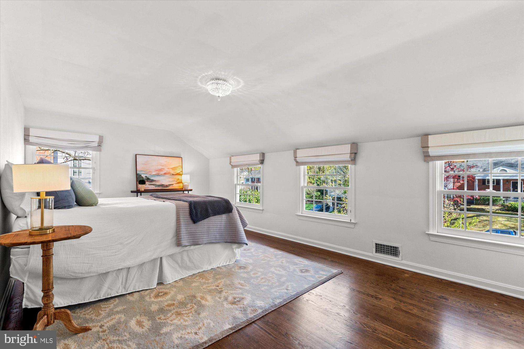 BEVERLEY HILLS - Residential