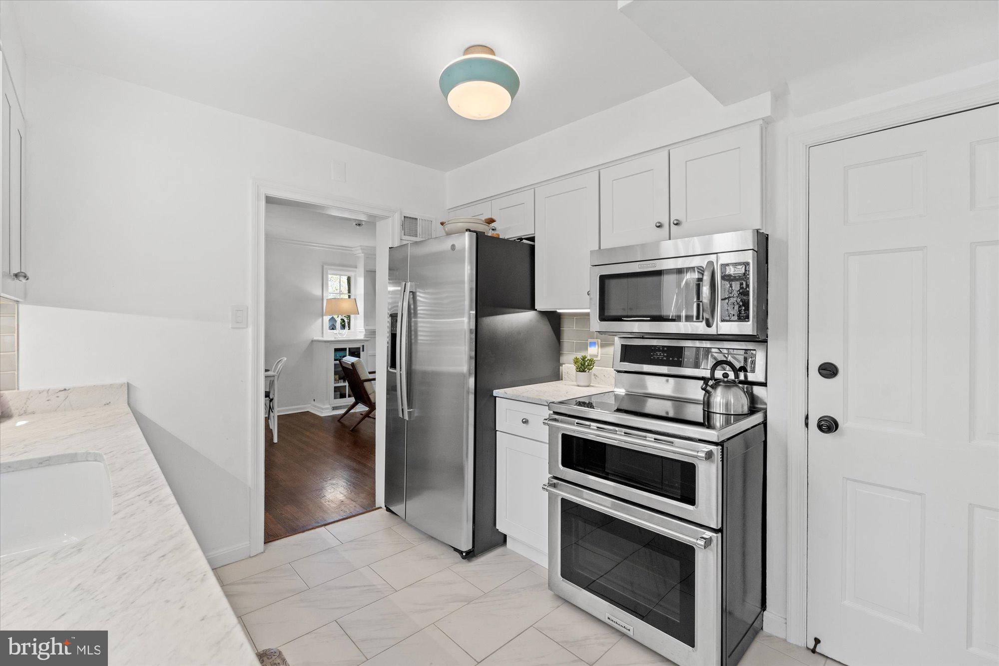 BEVERLEY HILLS - Residential