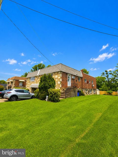 Townhouse For Sale - 9514 Rising Sun Avenue<br/> PHILADELPHIA, PA 19115