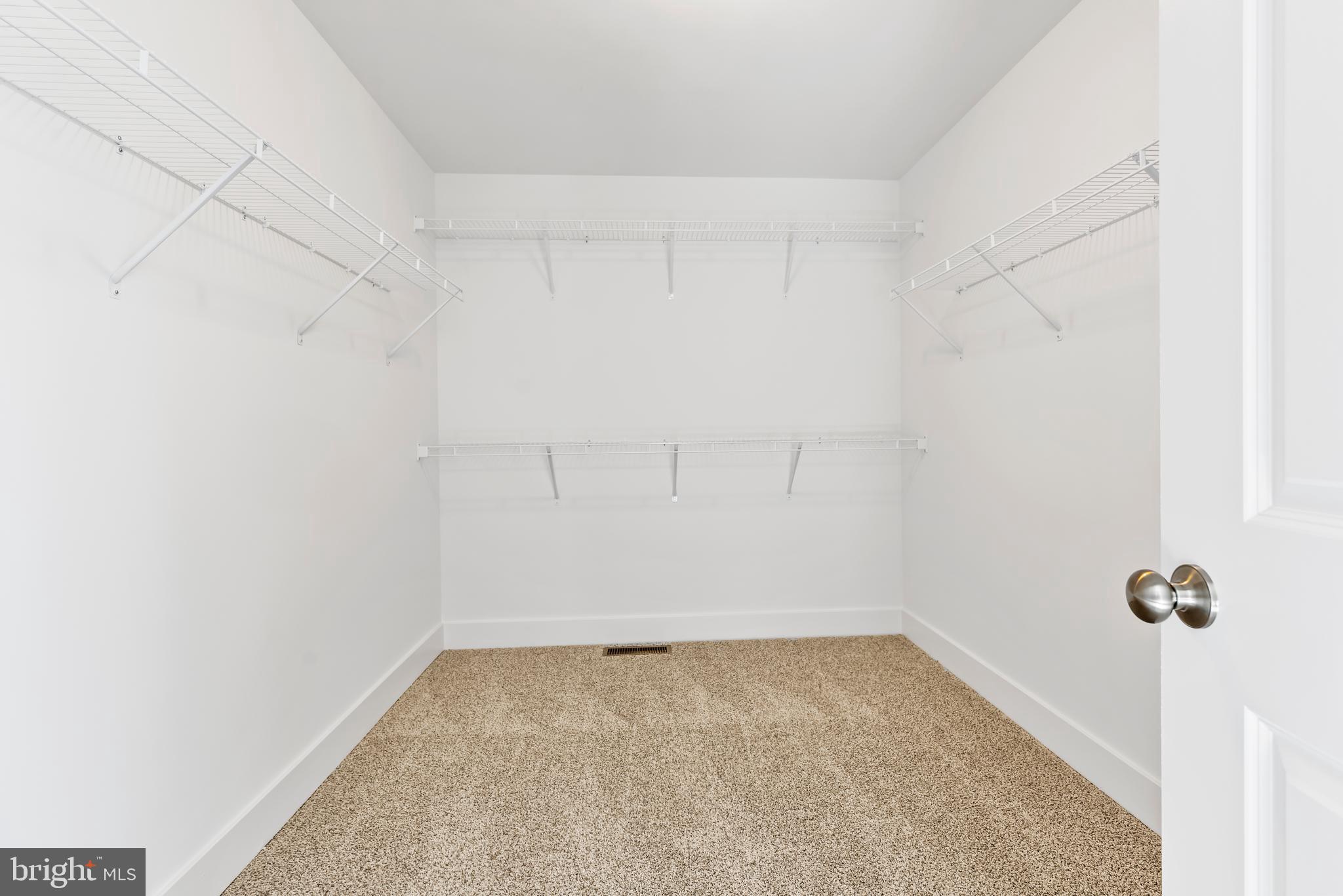 PARKWAY FARMS - Residential