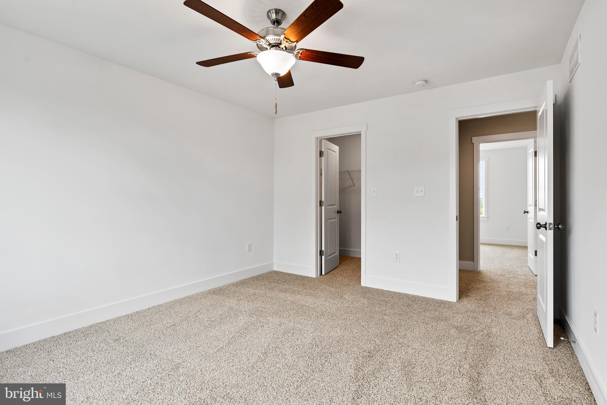 PARKWAY FARMS - Residential